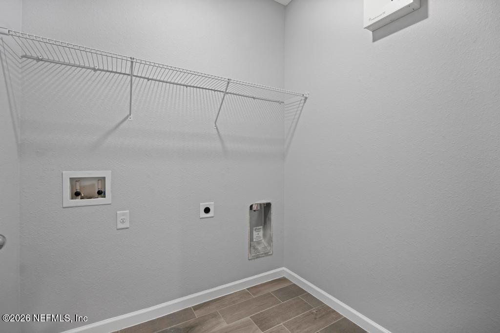 1211 KENDALL Drive