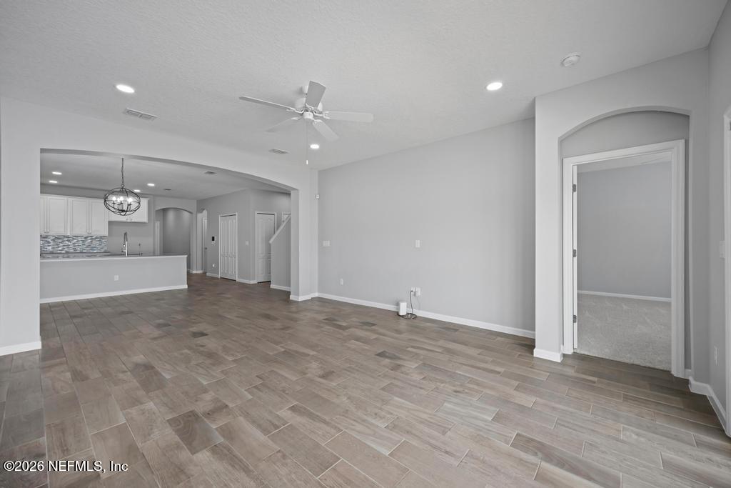 1211 KENDALL Drive