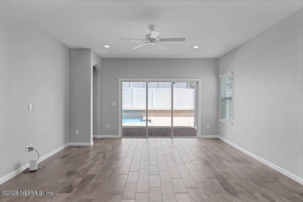 1211 KENDALL Drive