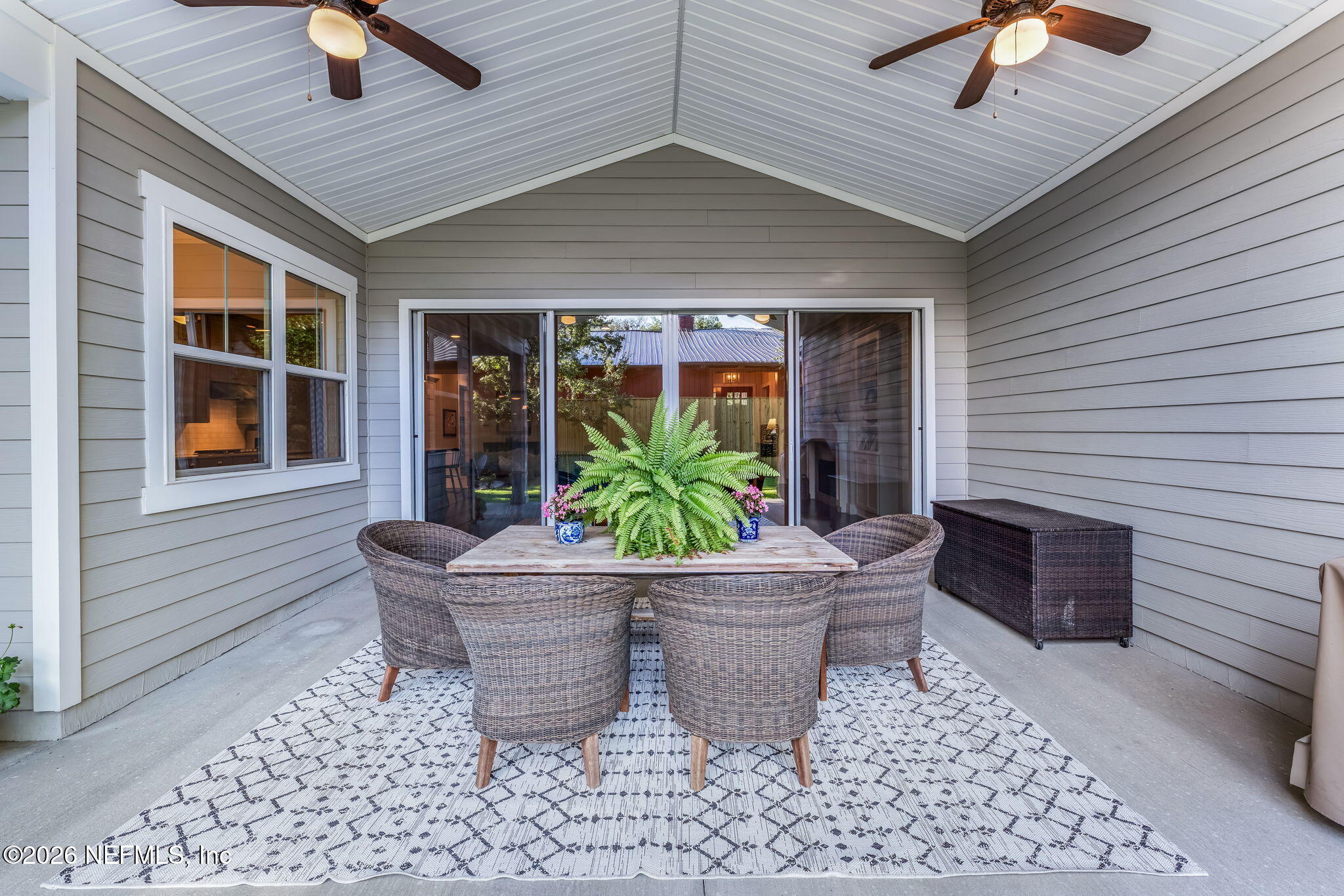 133 HOLLY BERRY Lane, St. Johns