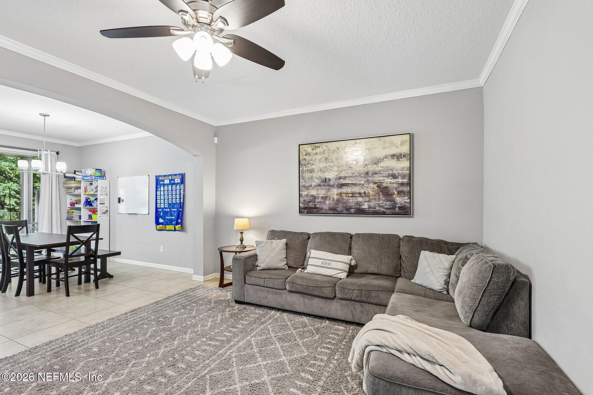 205 RICHMOND Drive, St. Johns