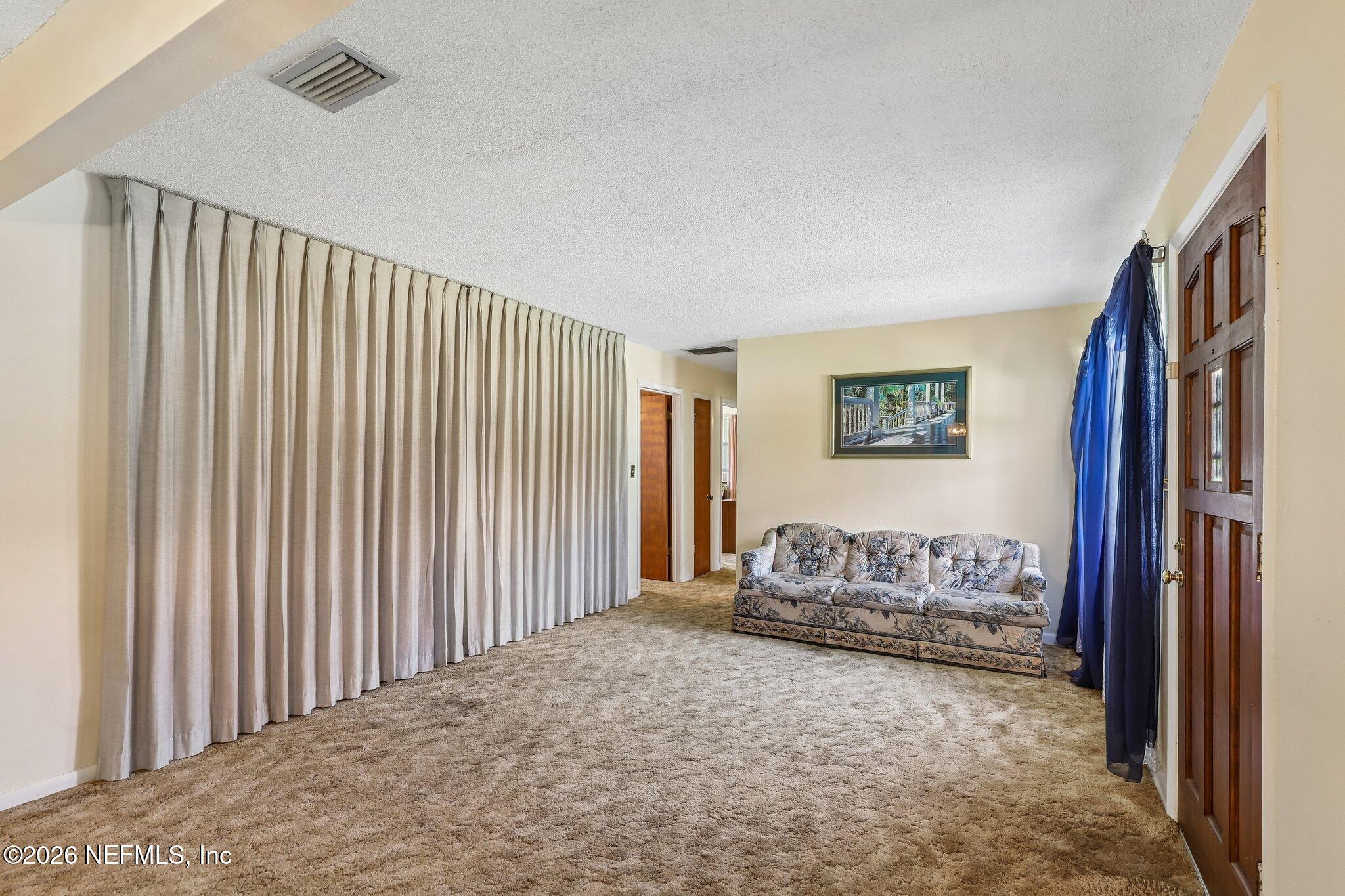 2804 SACK Drive E