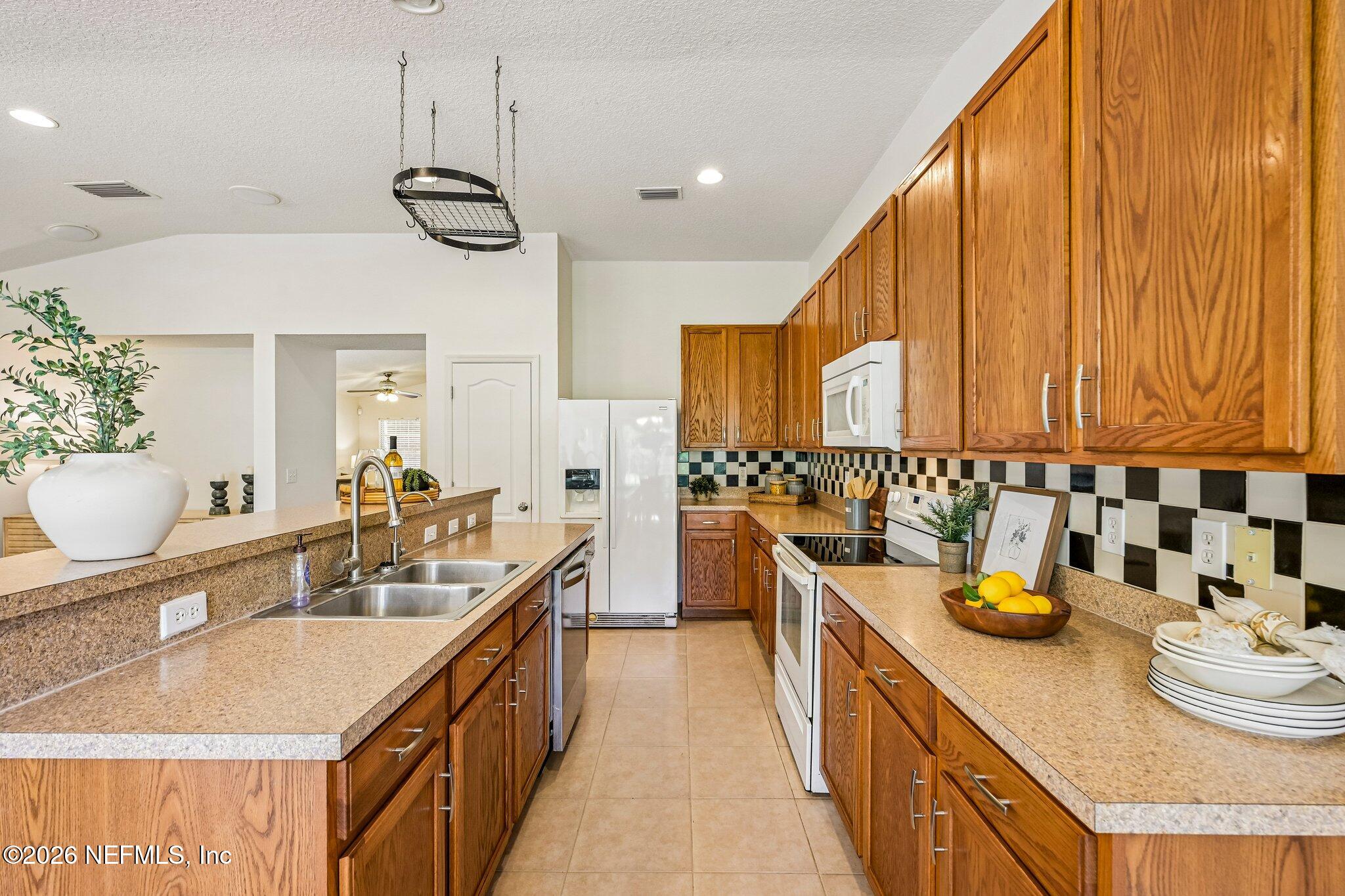 11269 BELMONT OAKS Drive