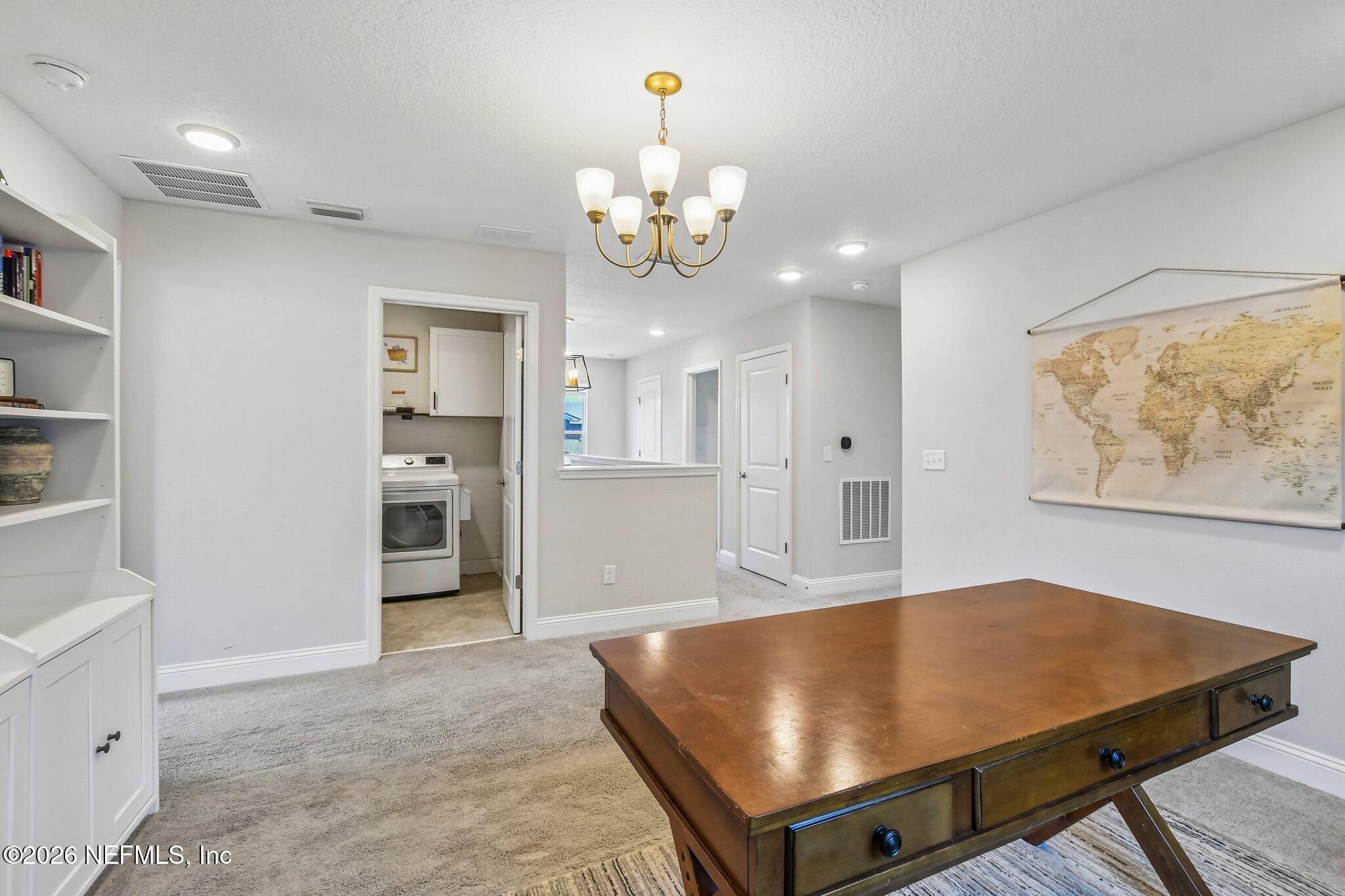 37 VICKSBURG Drive, St. Johns