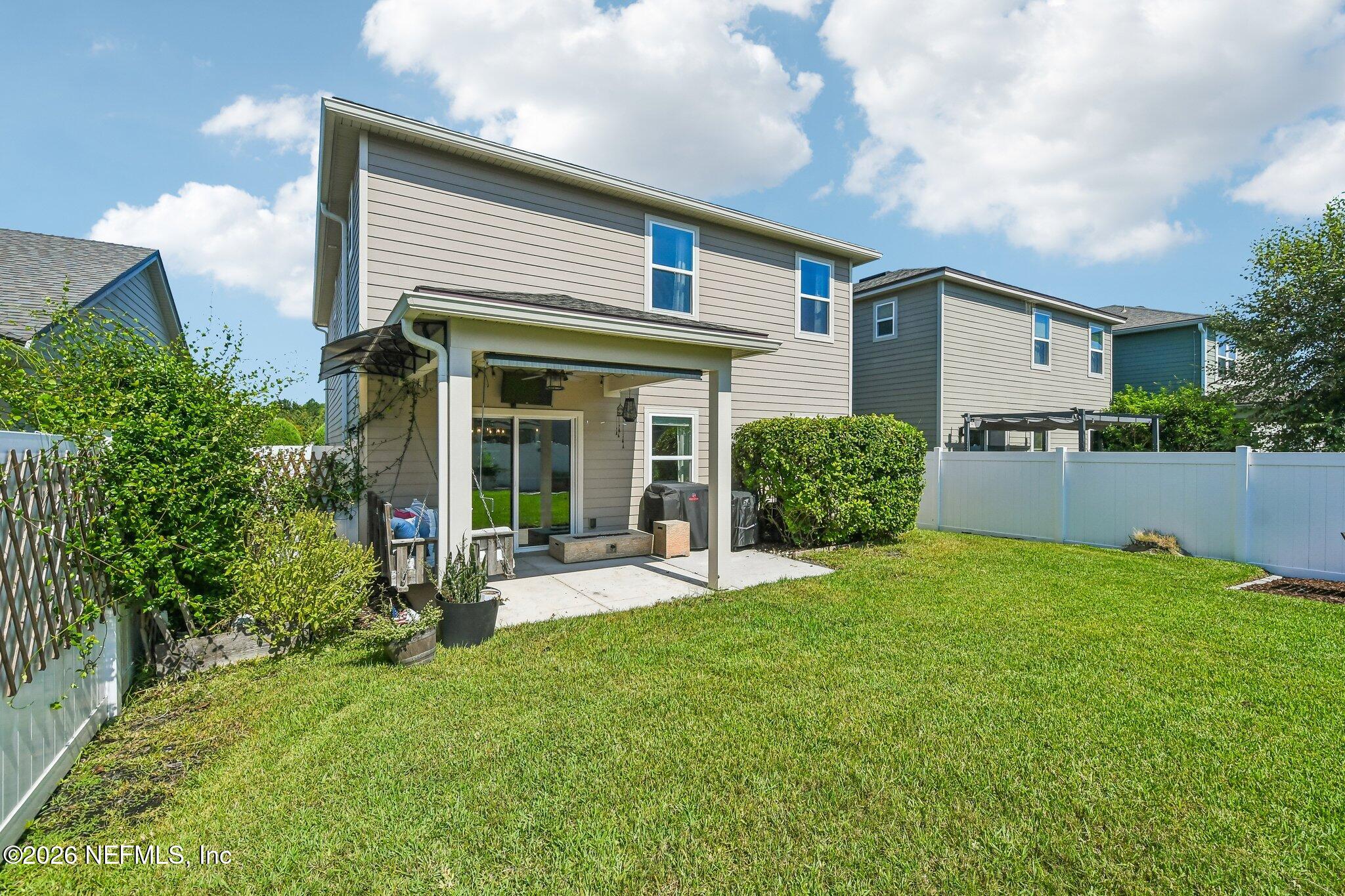 37 VICKSBURG Drive, St. Johns