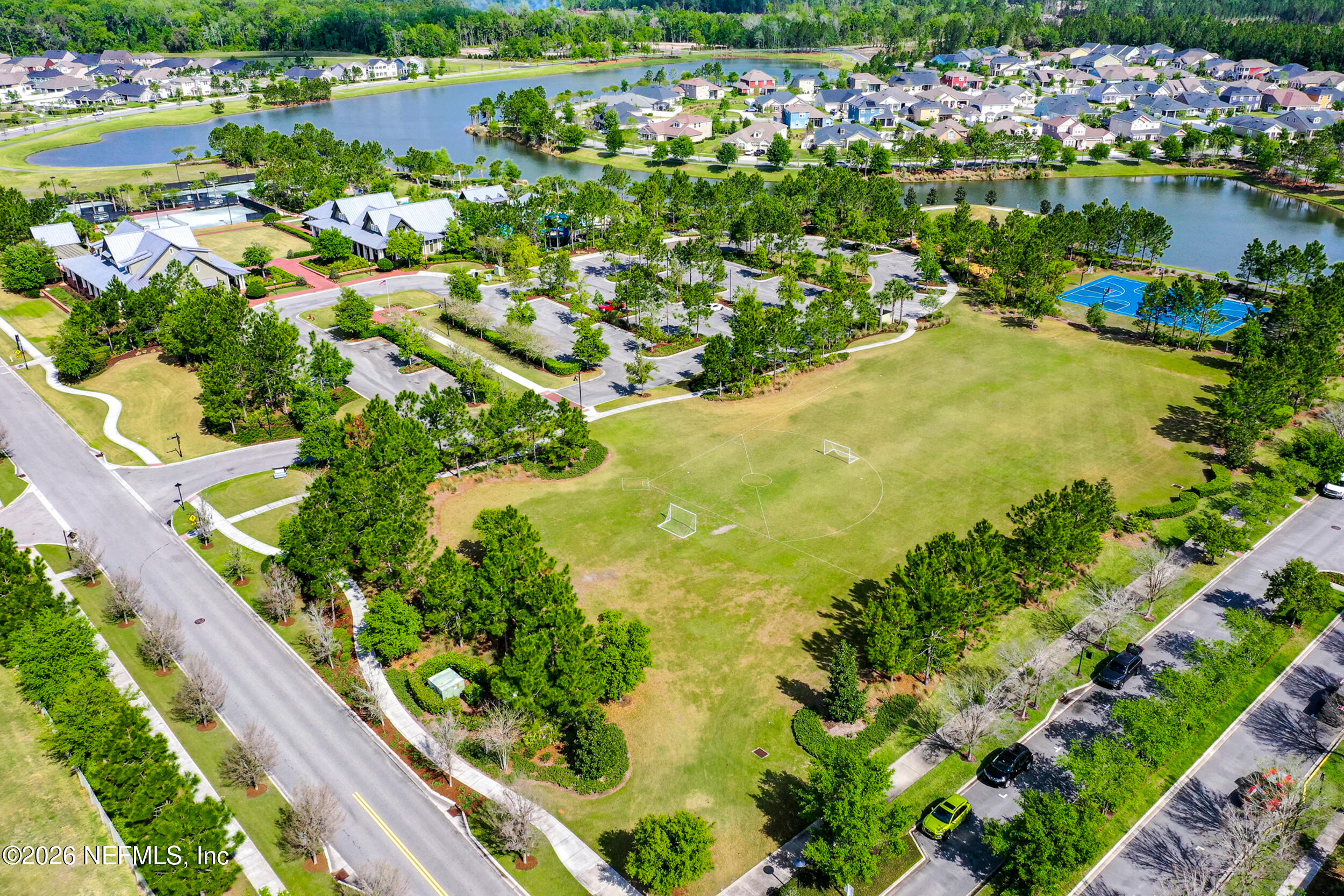 37 VICKSBURG Drive, St. Johns