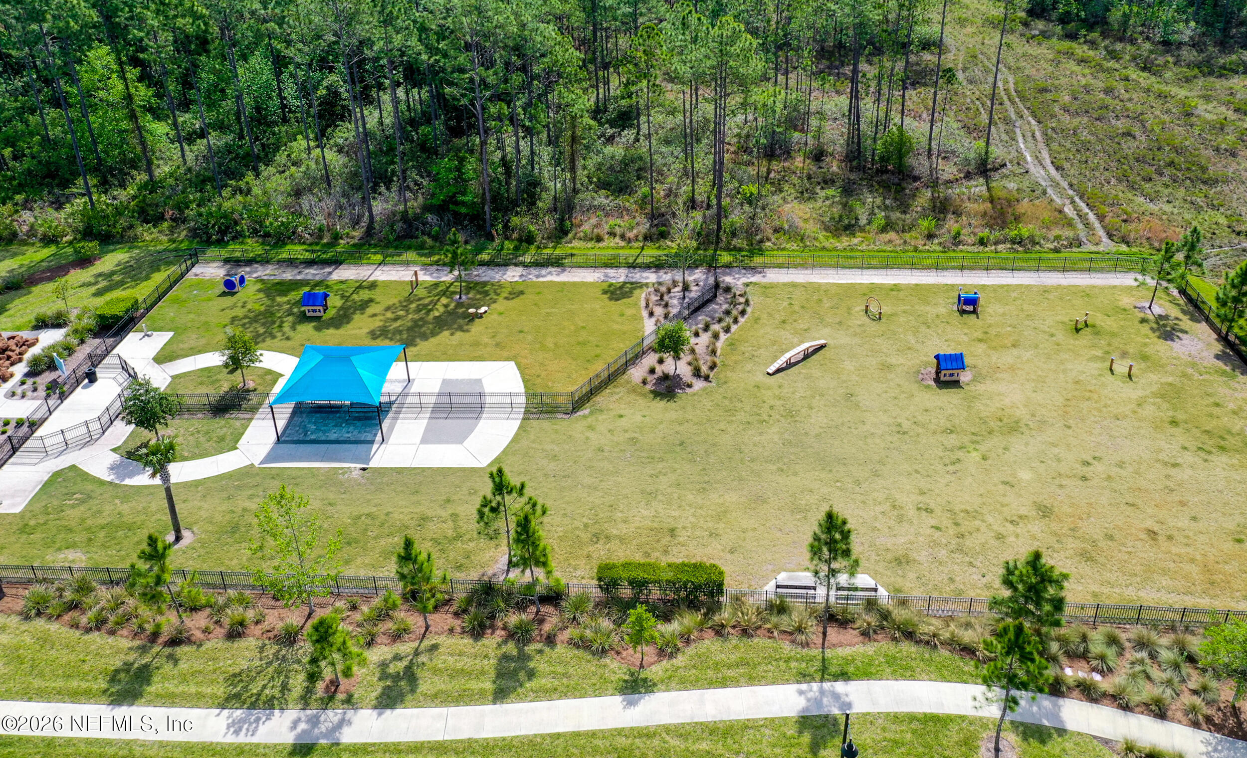 37 VICKSBURG Drive, St. Johns