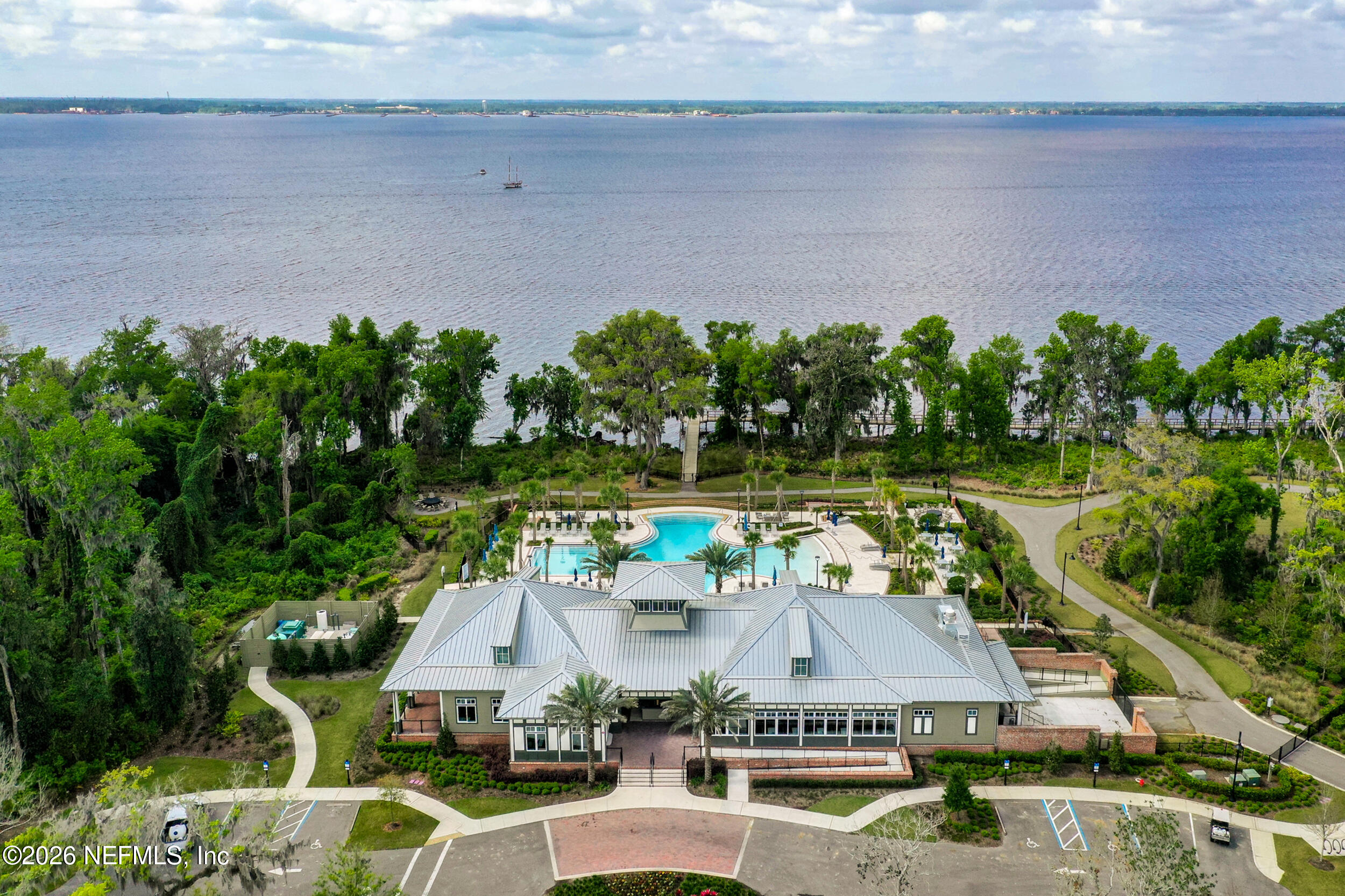 37 VICKSBURG Drive, St. Johns