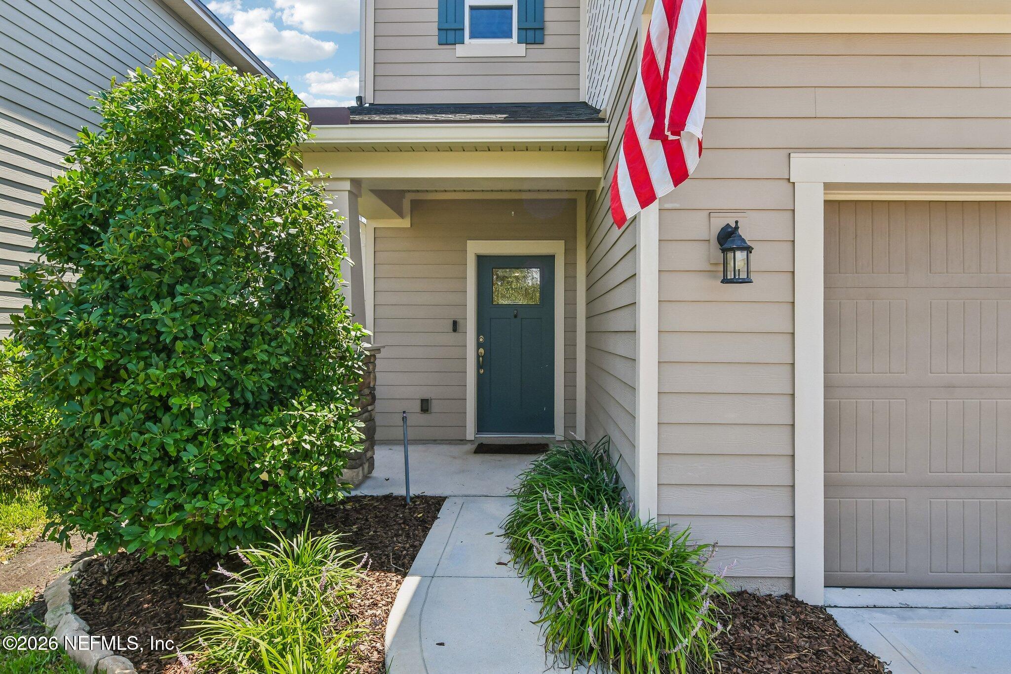 37 VICKSBURG Drive, St. Johns