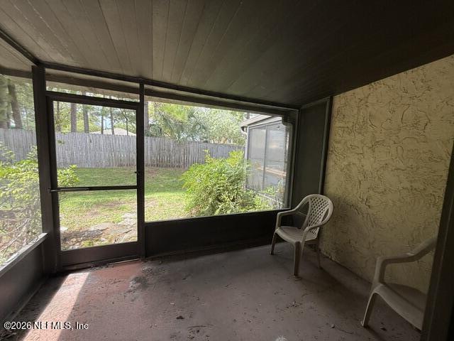 85 DEBARRY Avenue 1054