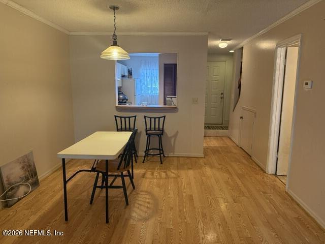 85 DEBARRY Avenue 1054