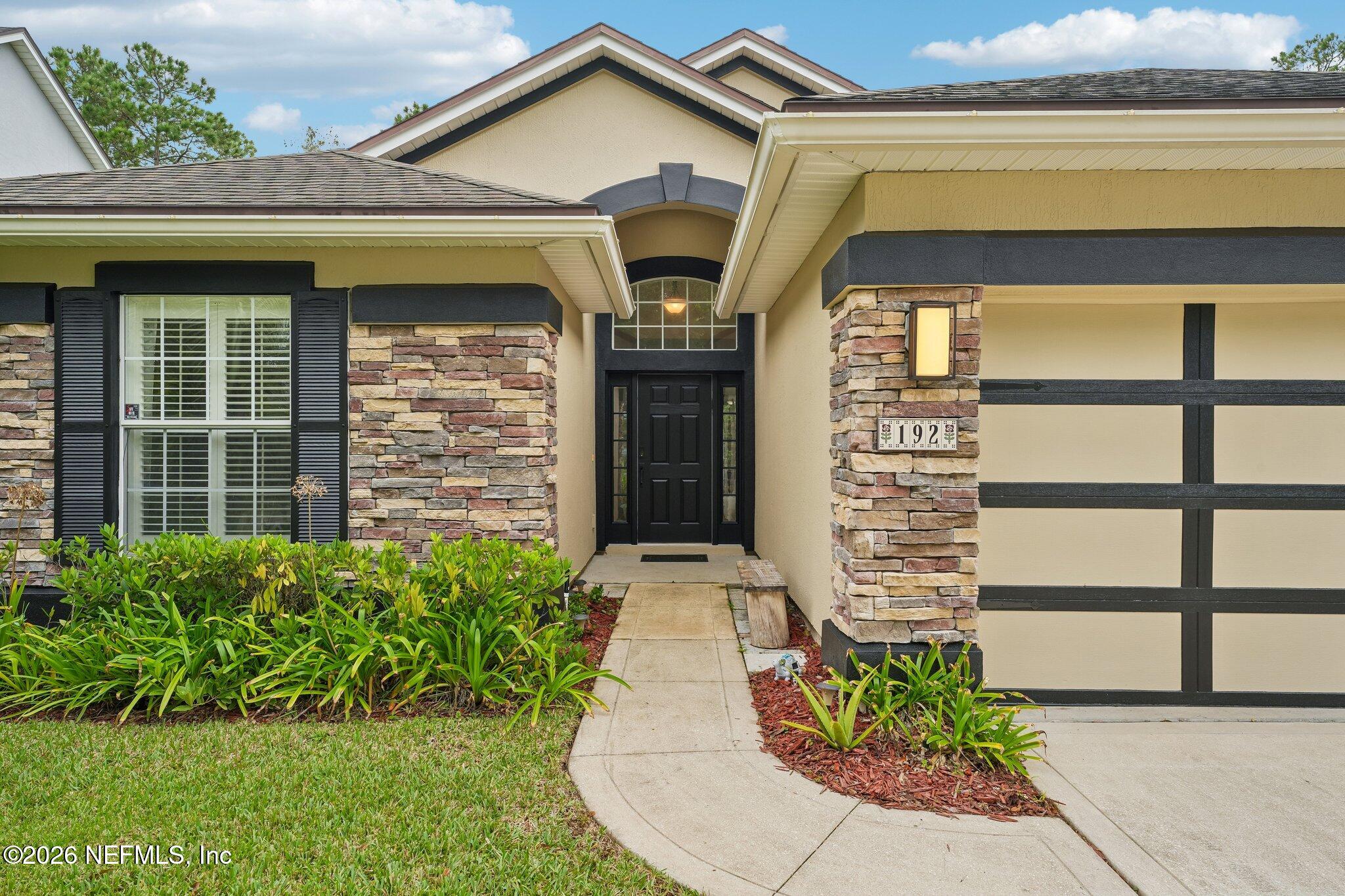 192 S ARABELLA Way, St. Johns