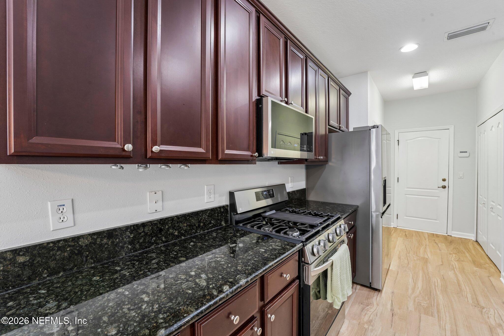 192 S ARABELLA Way, St. Johns