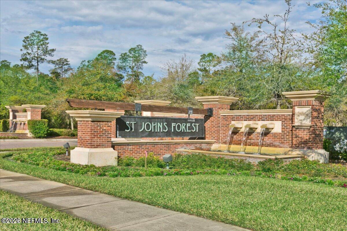192 S ARABELLA Way, St. Johns
