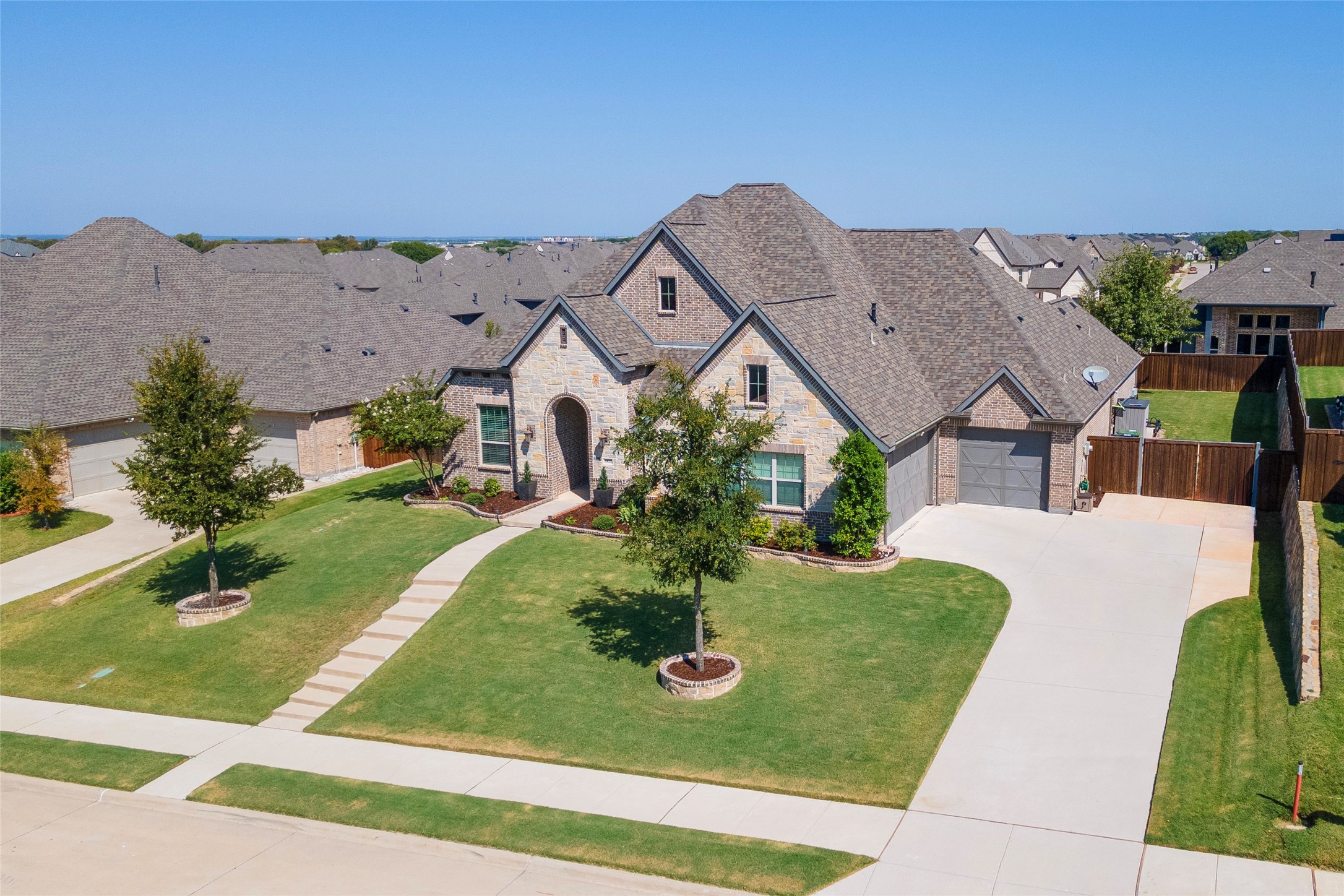 1821 Shavano Way