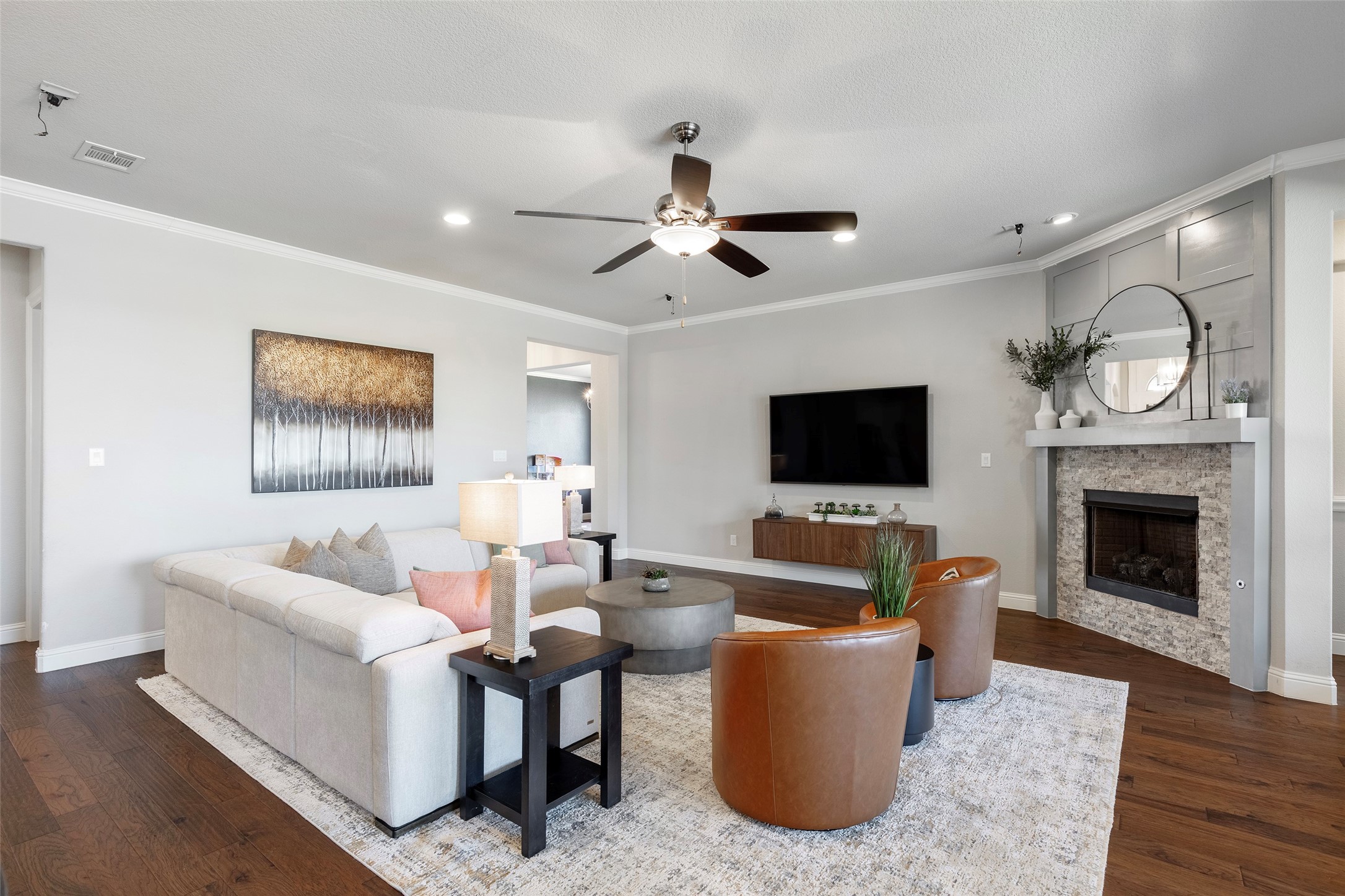 1821 Shavano Way