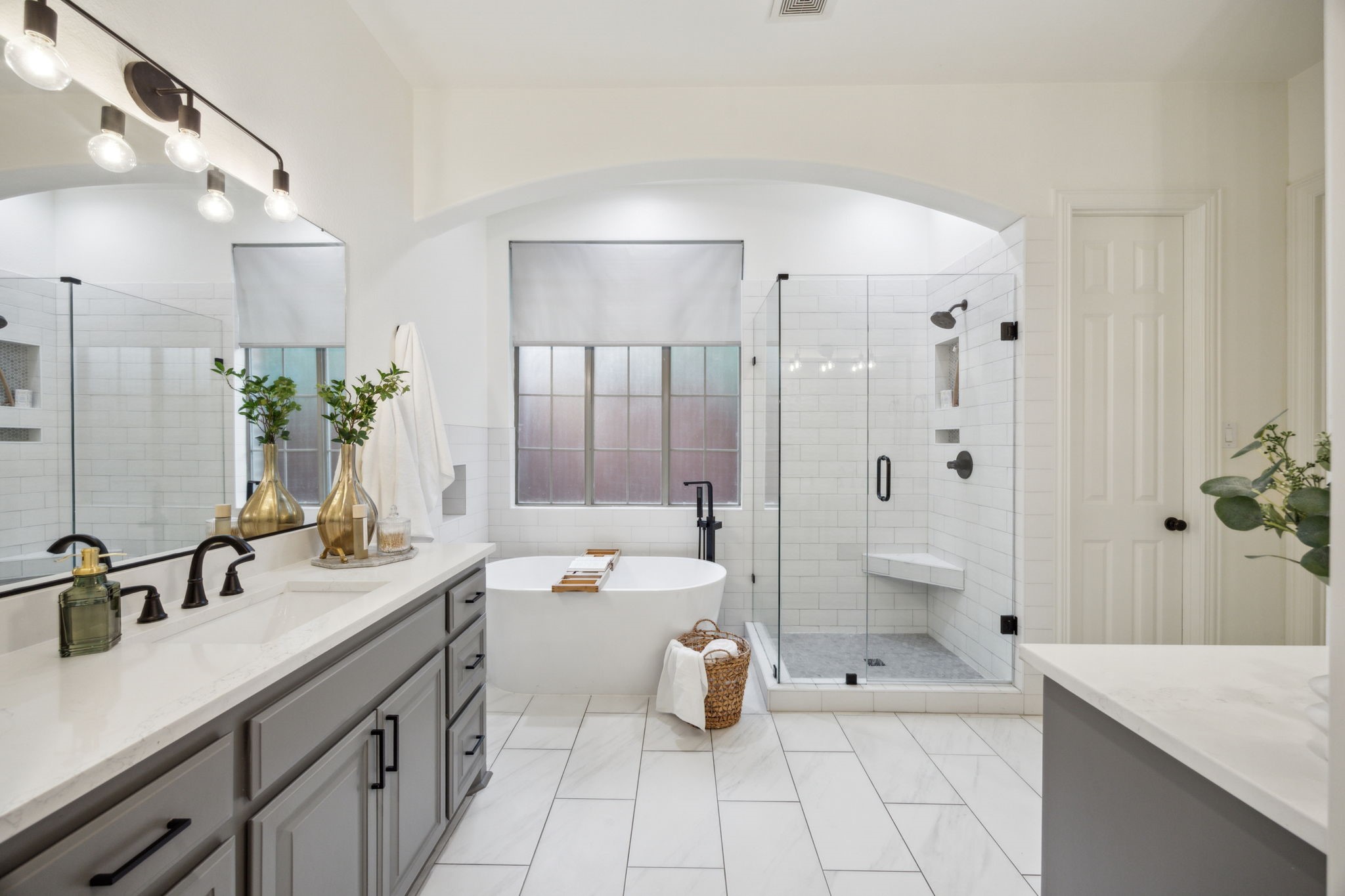 2242 Magic Mantle Drive