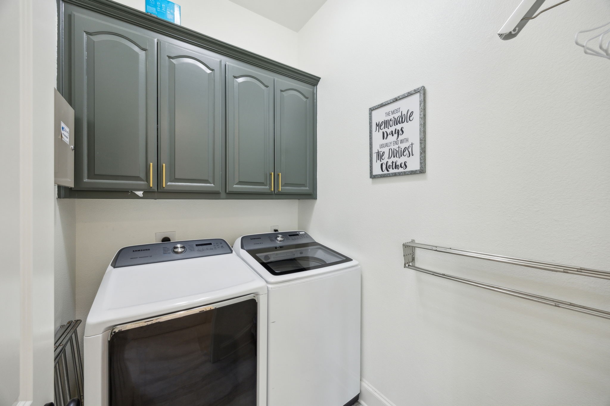 2242 Magic Mantle Drive
