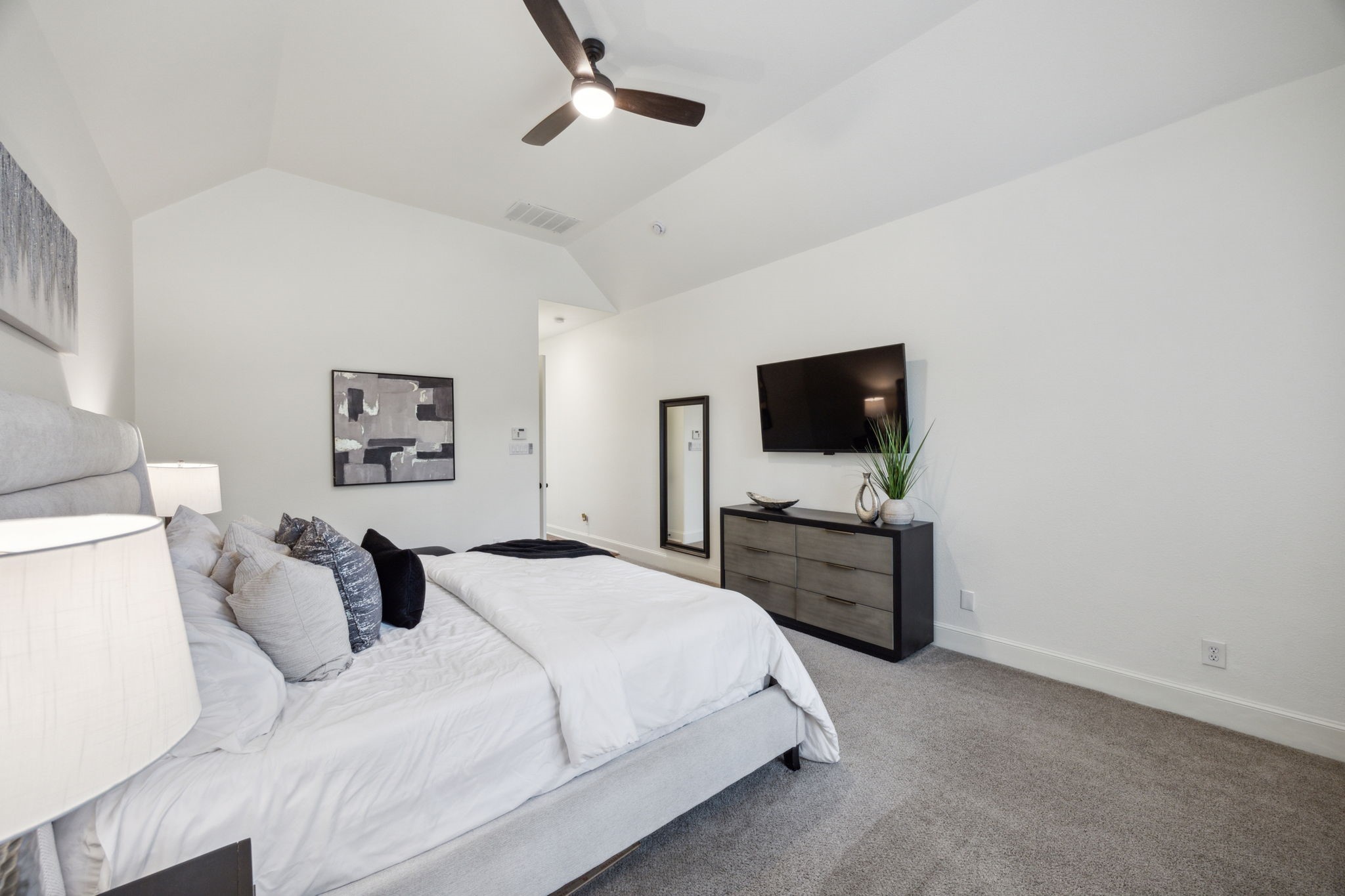 2242 Magic Mantle Drive
