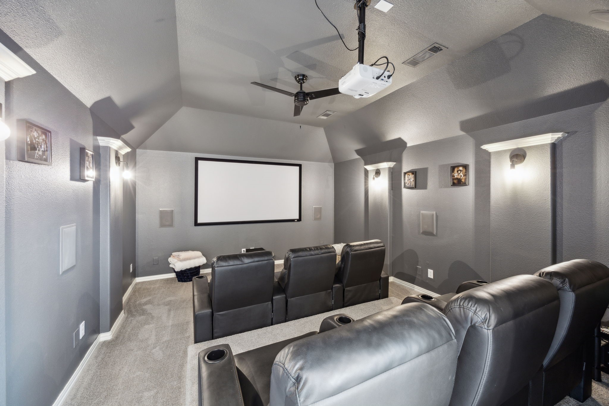 2242 Magic Mantle Drive