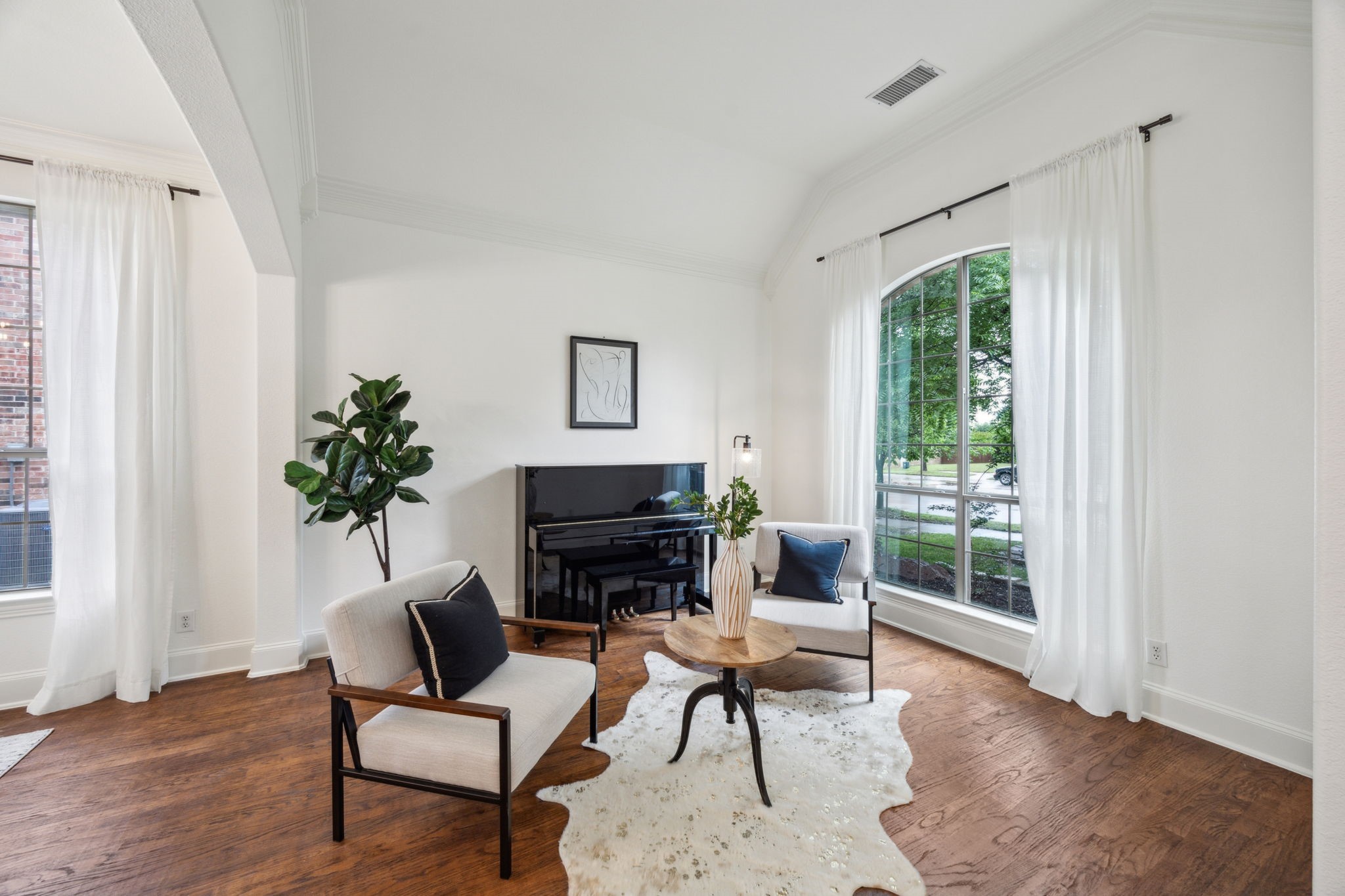 2242 Magic Mantle Drive