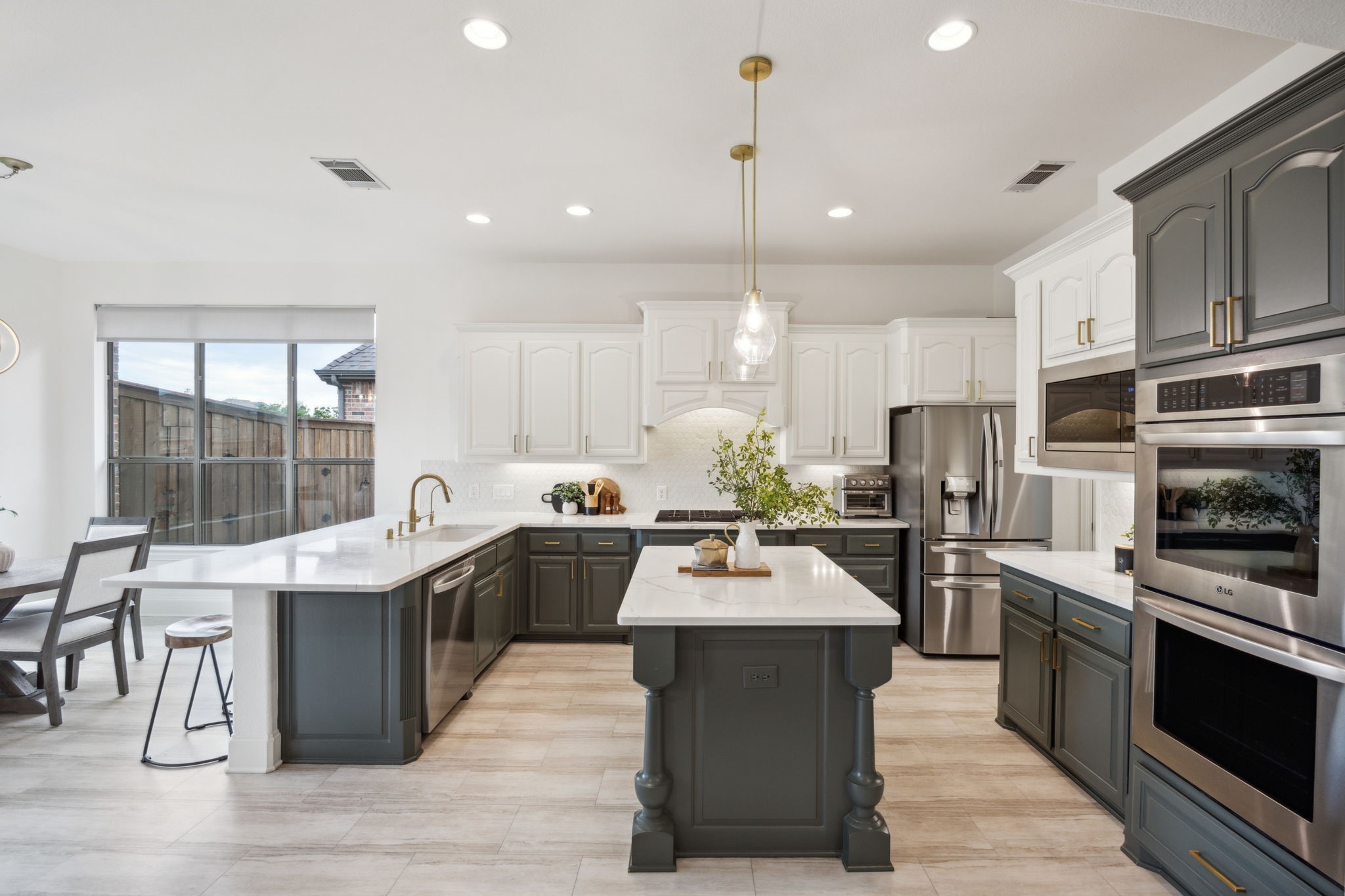 2242 Magic Mantle Drive