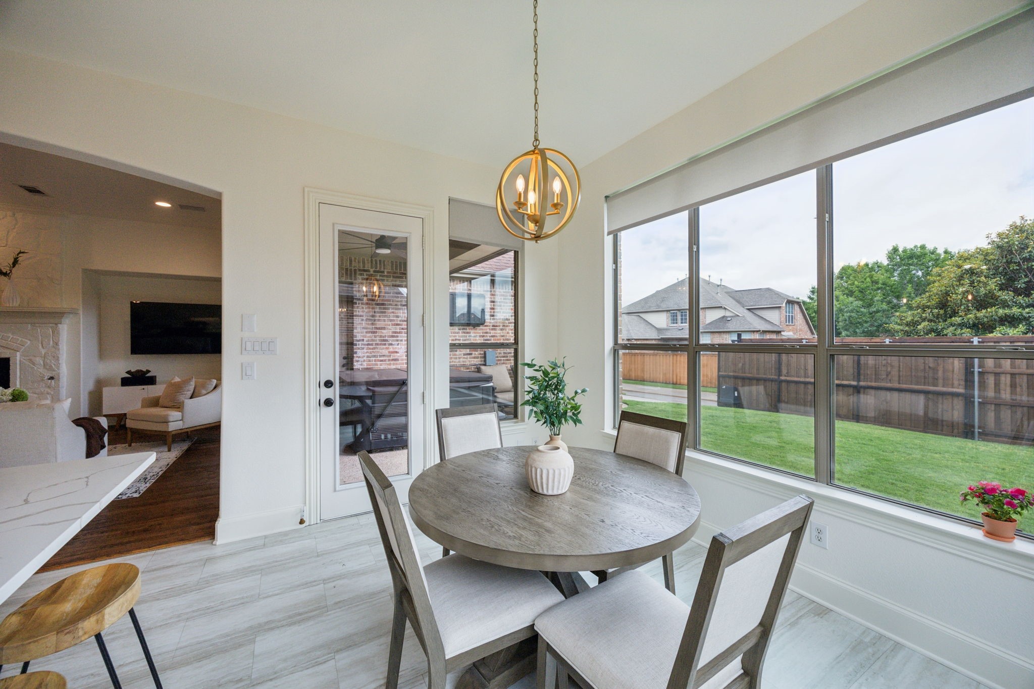 2242 Magic Mantle Drive