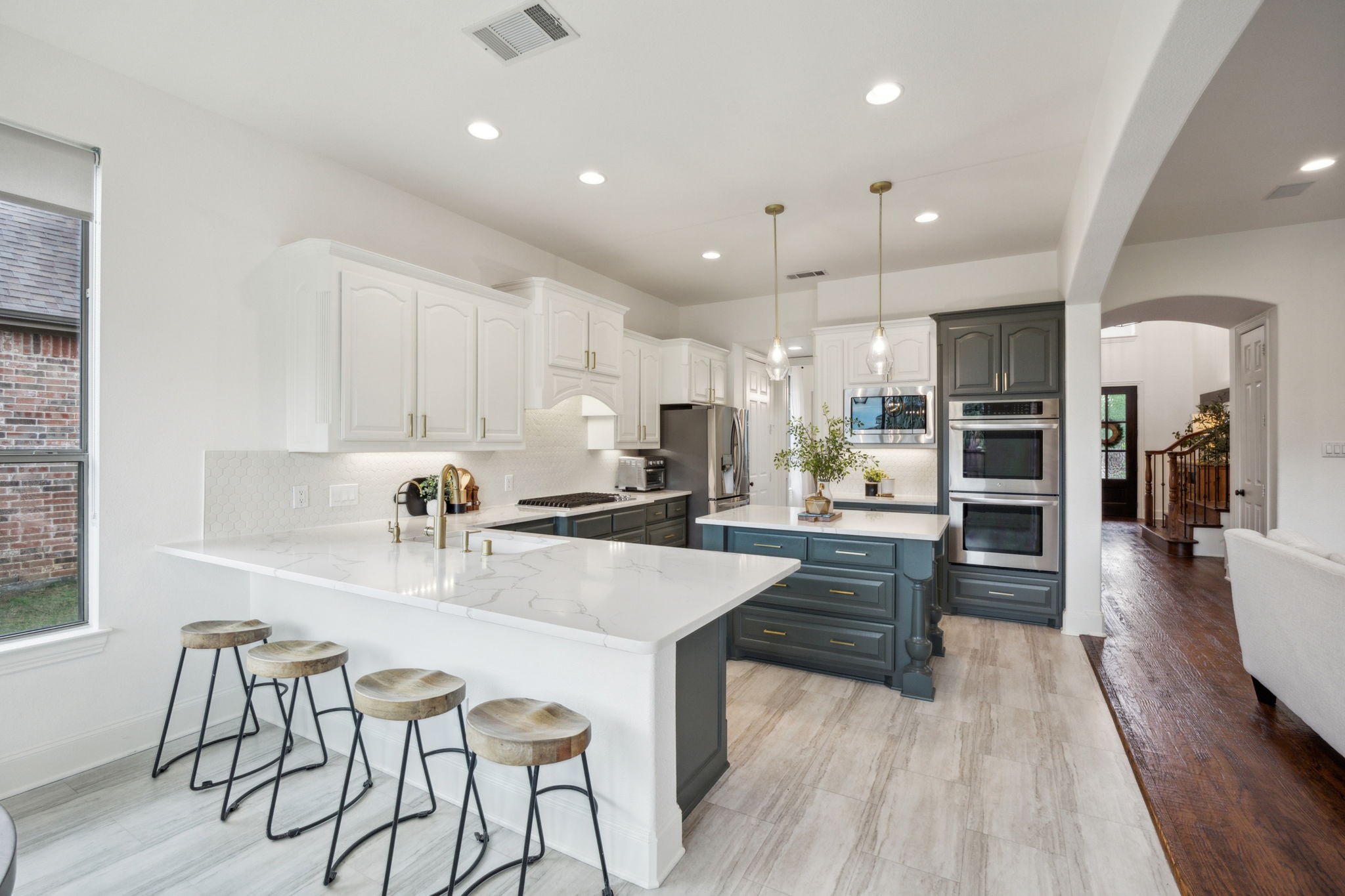 2242 Magic Mantle Drive