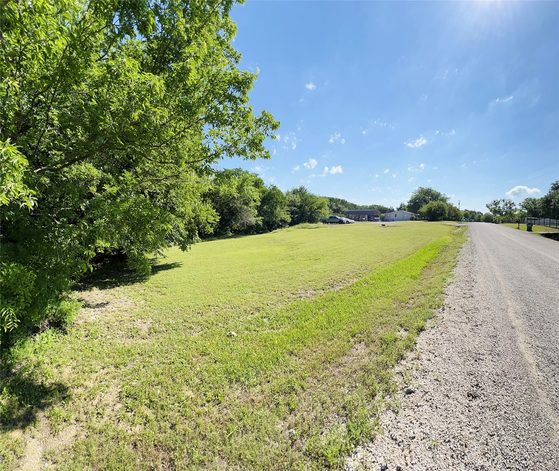 9083 County Road 864