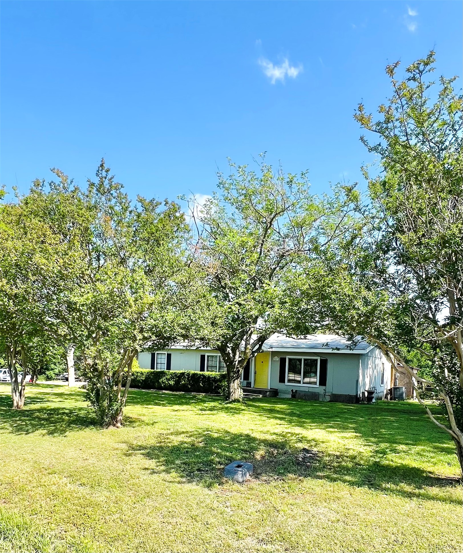 9083 County Road 864