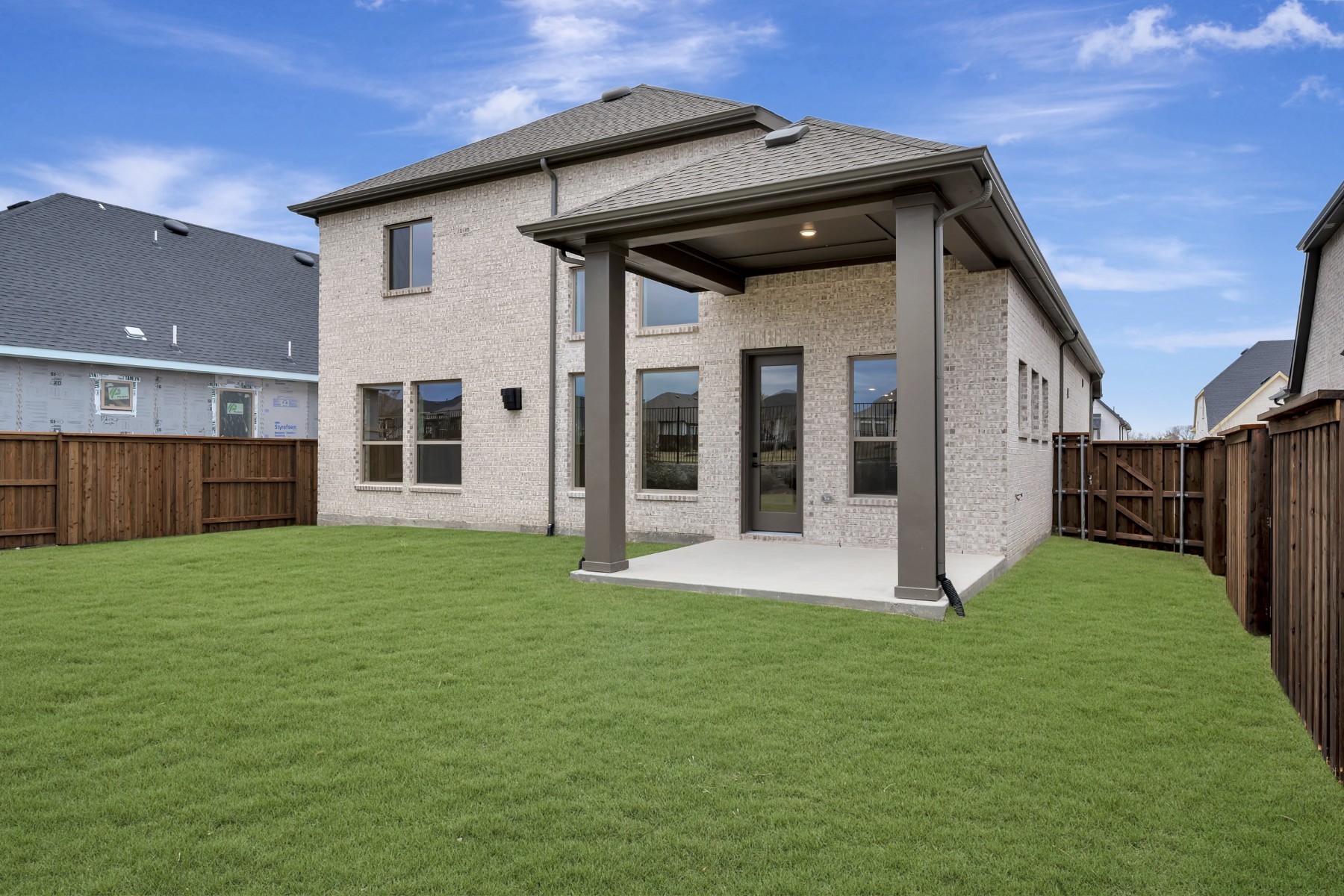 1536 Ebling Way
