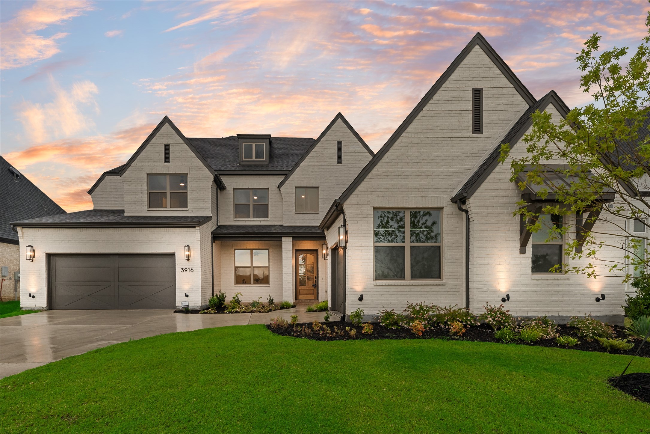 3916 Sunrise Lane