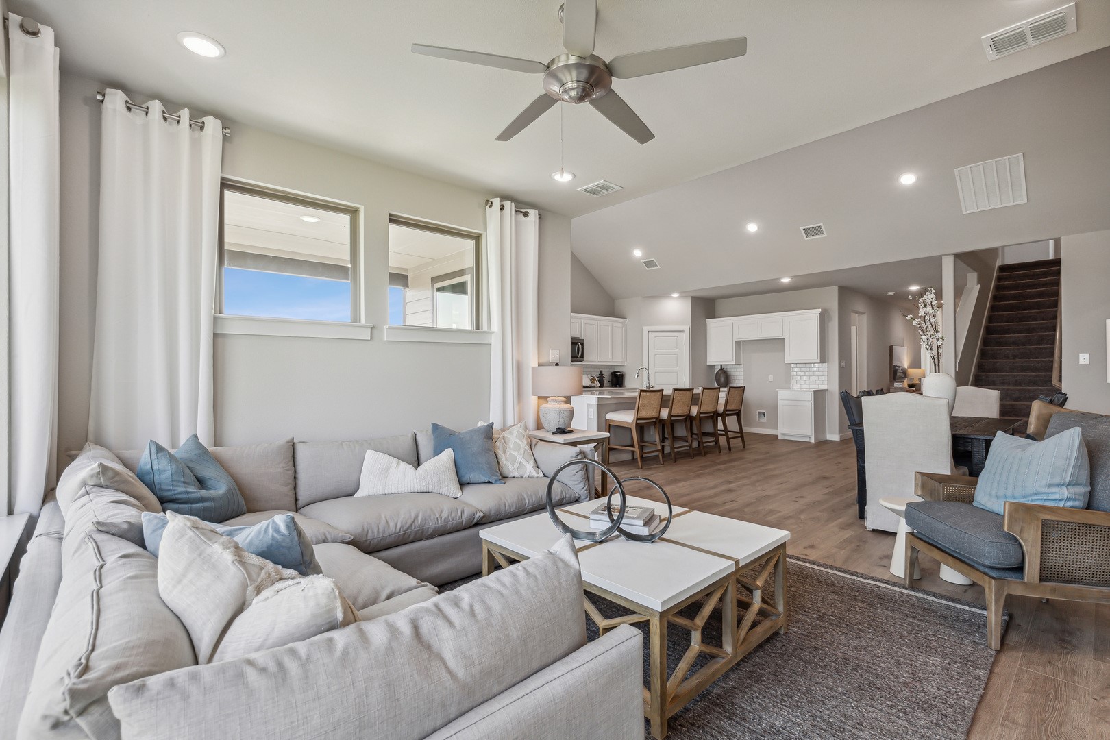 2103 Windsong Path