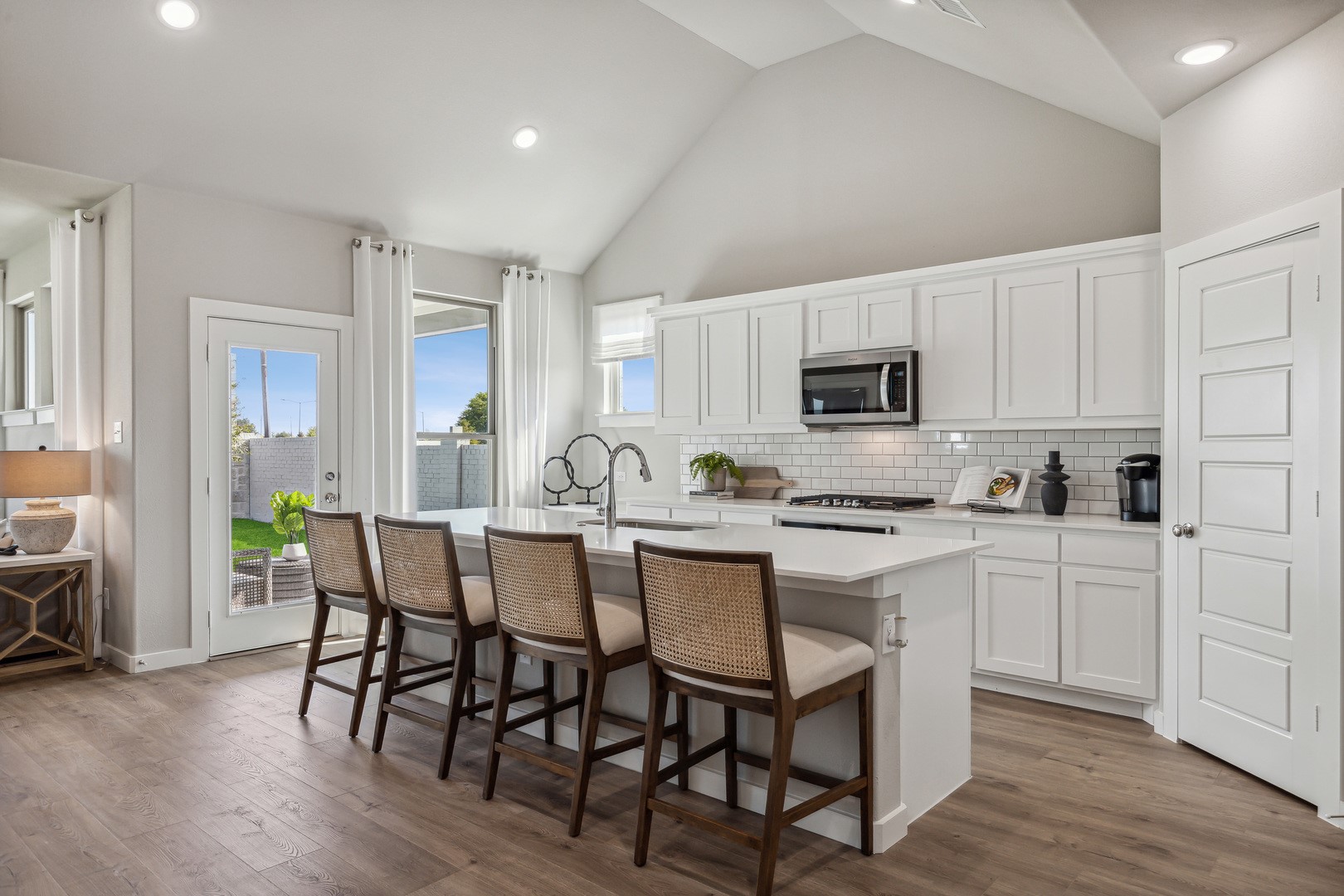 2103 Windsong Path
