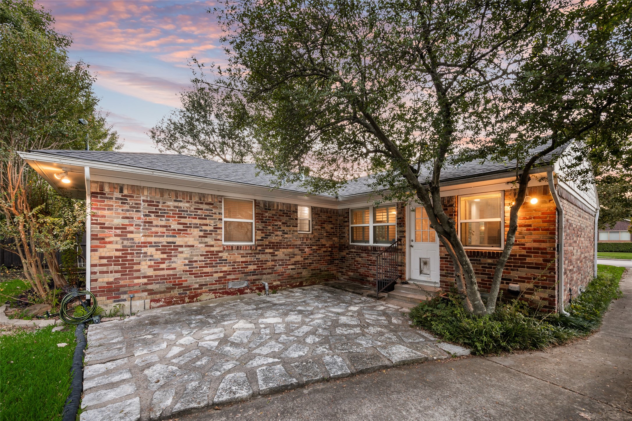 6848 Town North Drive