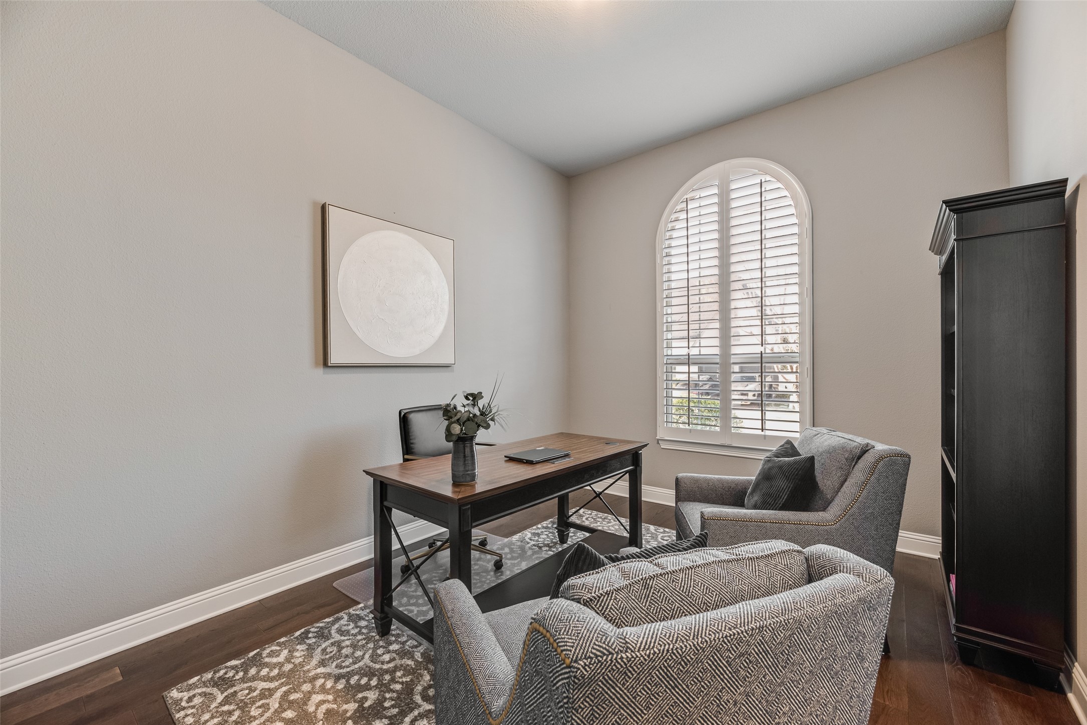 2425 Eclipse Place