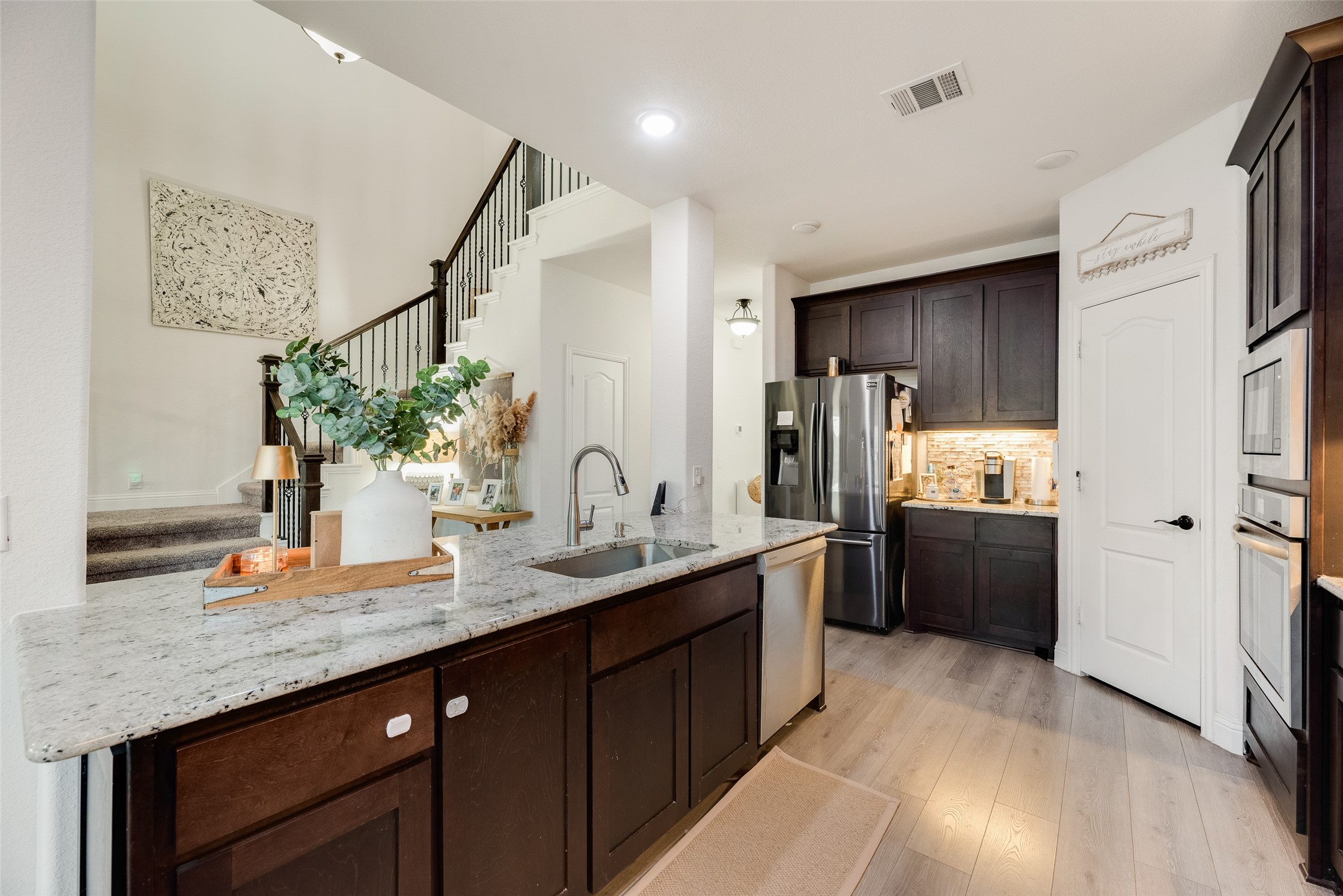 3208 Emerald Grove Lane