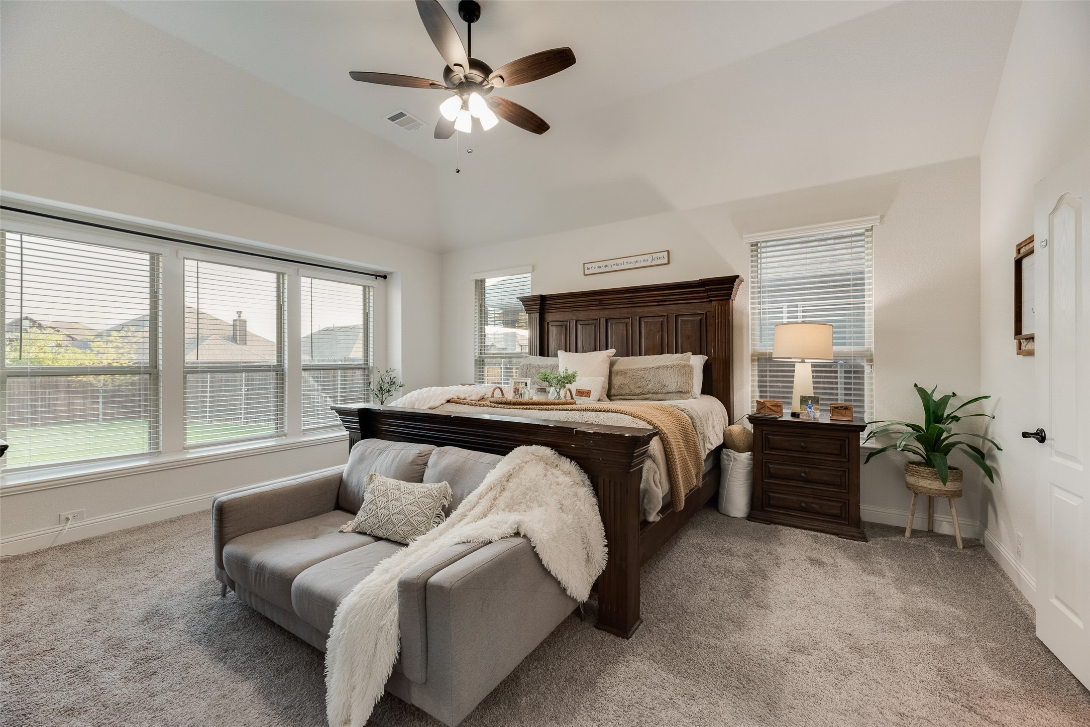 3208 Emerald Grove Lane