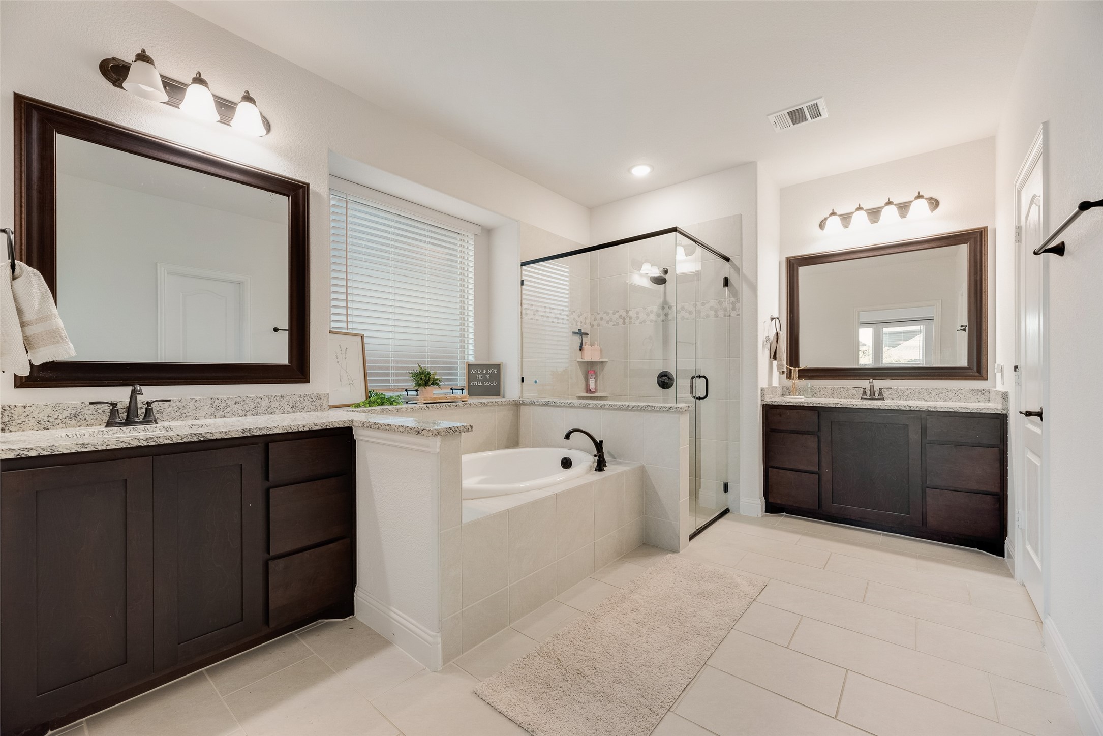 3208 Emerald Grove Lane
