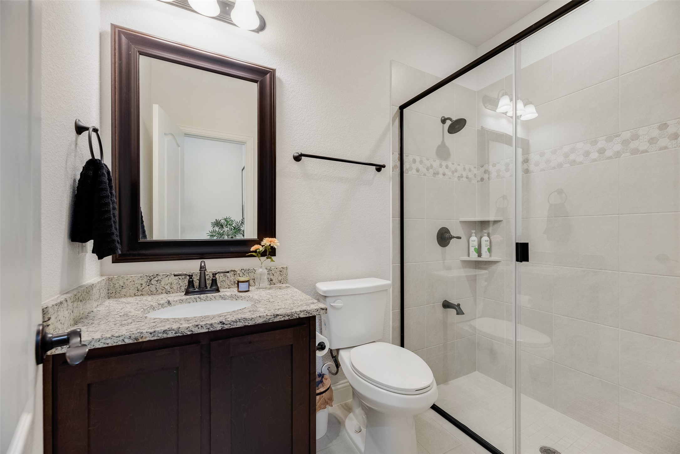 3208 Emerald Grove Lane