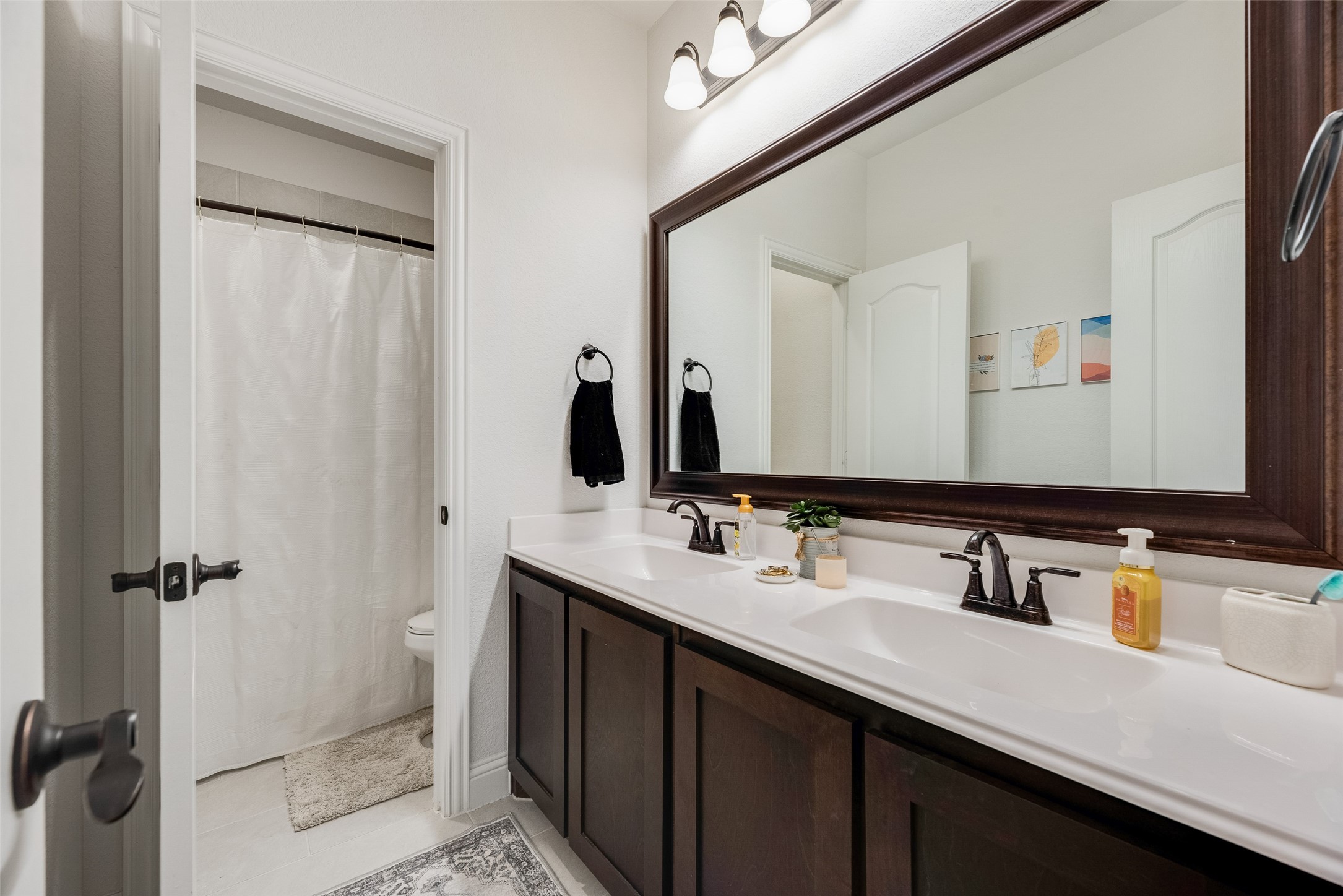 3208 Emerald Grove Lane