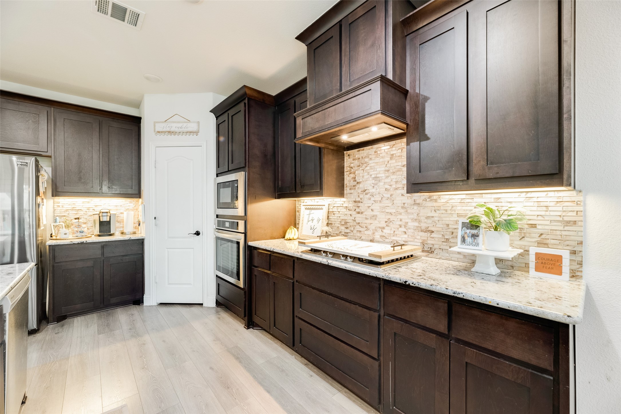 3208 Emerald Grove Lane