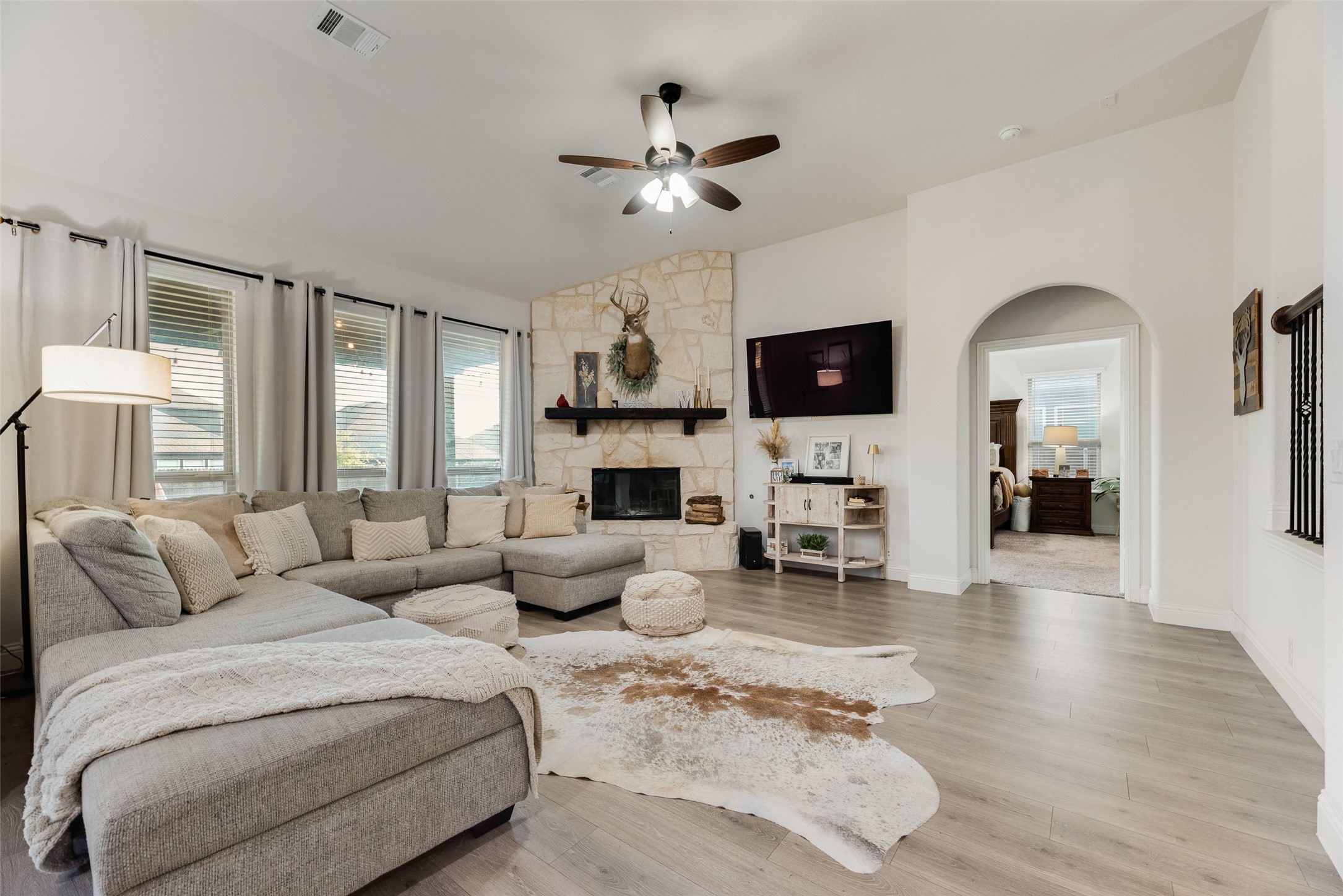 3208 Emerald Grove Lane