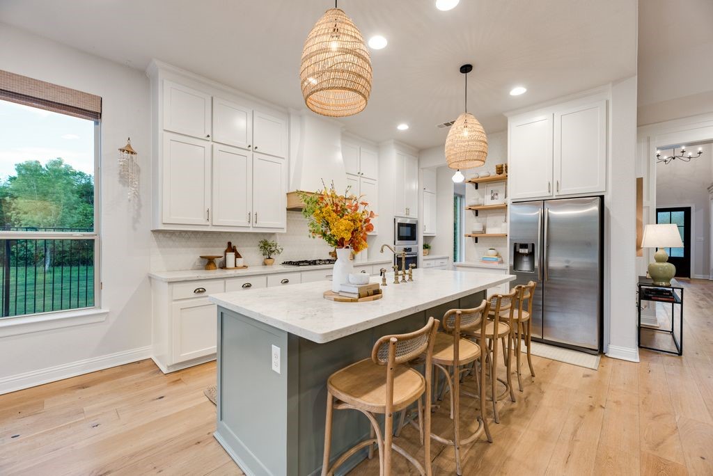 3413 Maplewood Drive