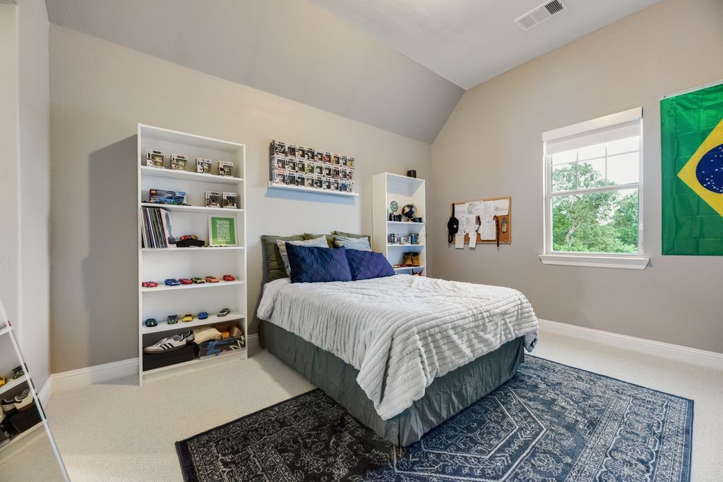 3413 Maplewood Drive