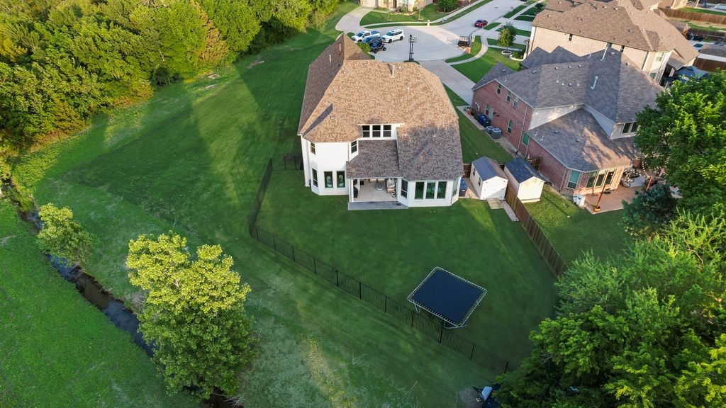 3413 Maplewood Drive