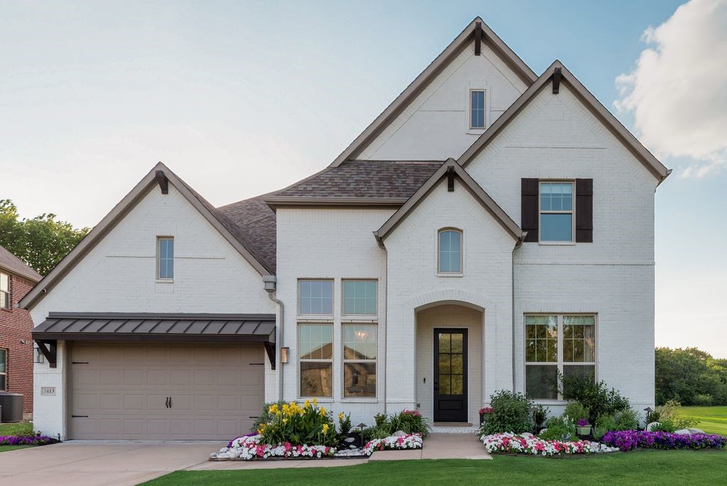 3413 Maplewood Drive