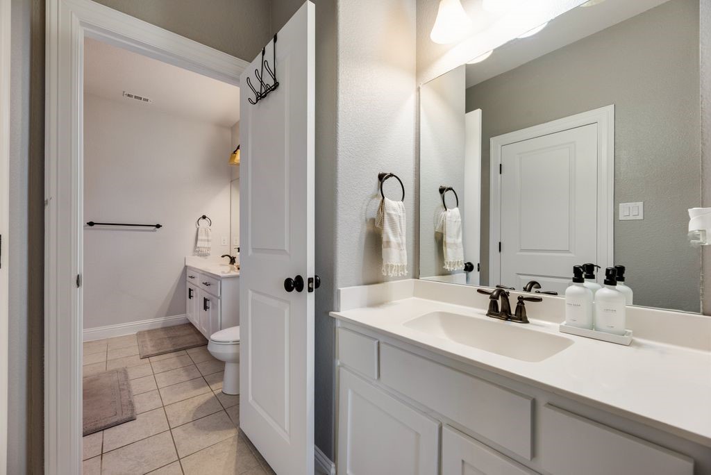 3413 Maplewood Drive
