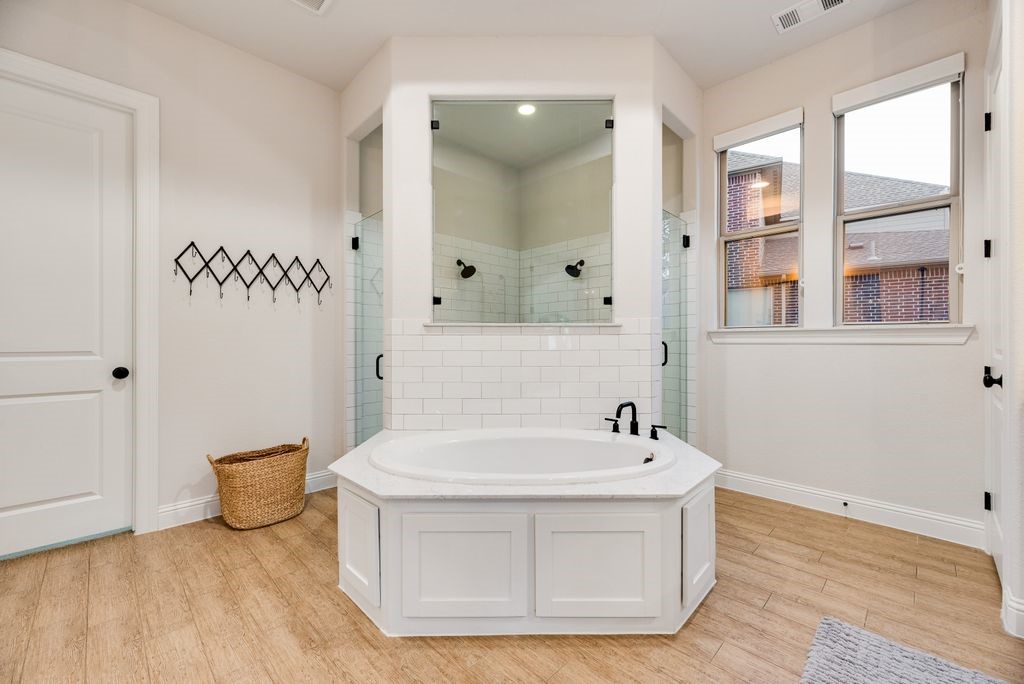 3413 Maplewood Drive