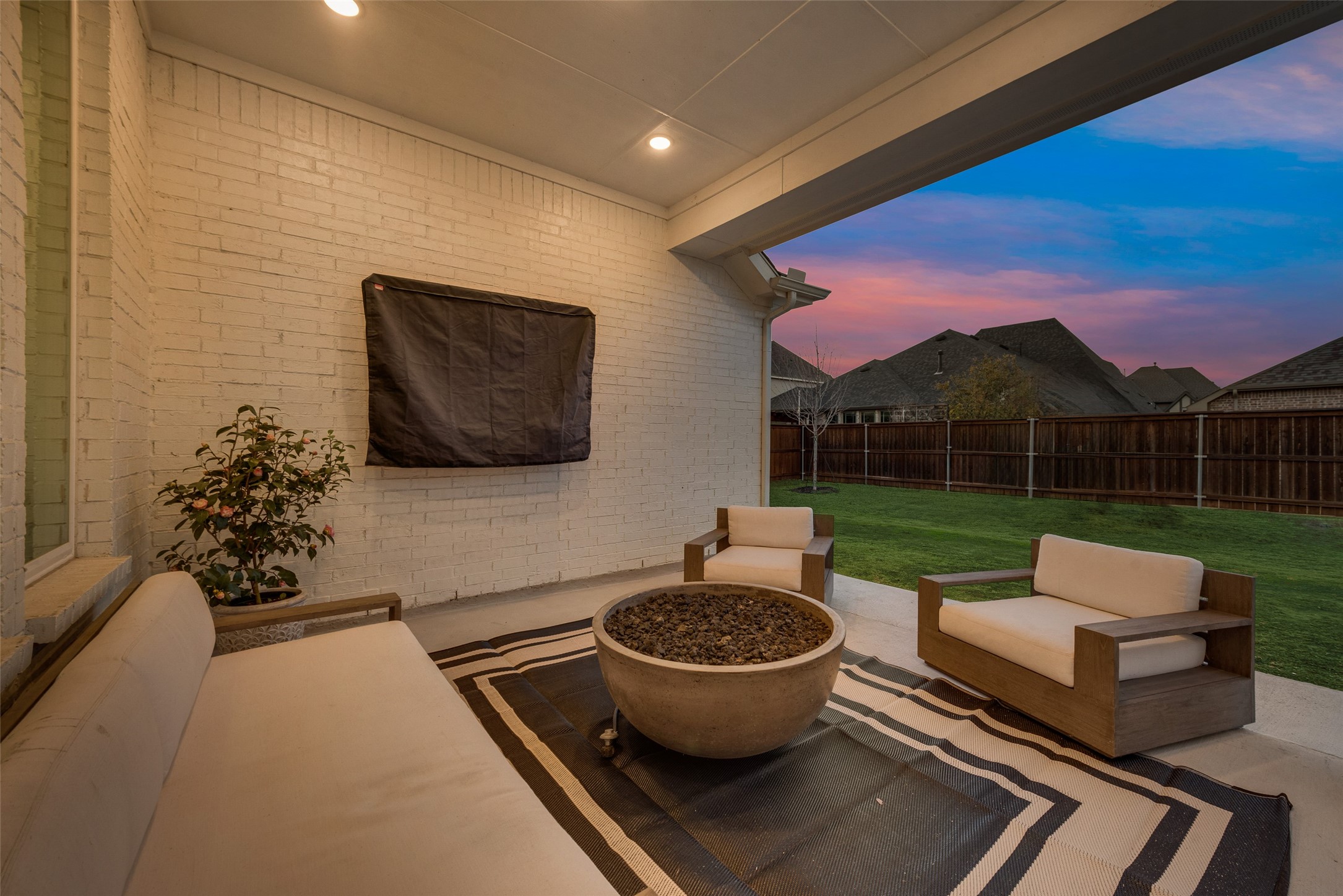 3308 Zenyatta Court